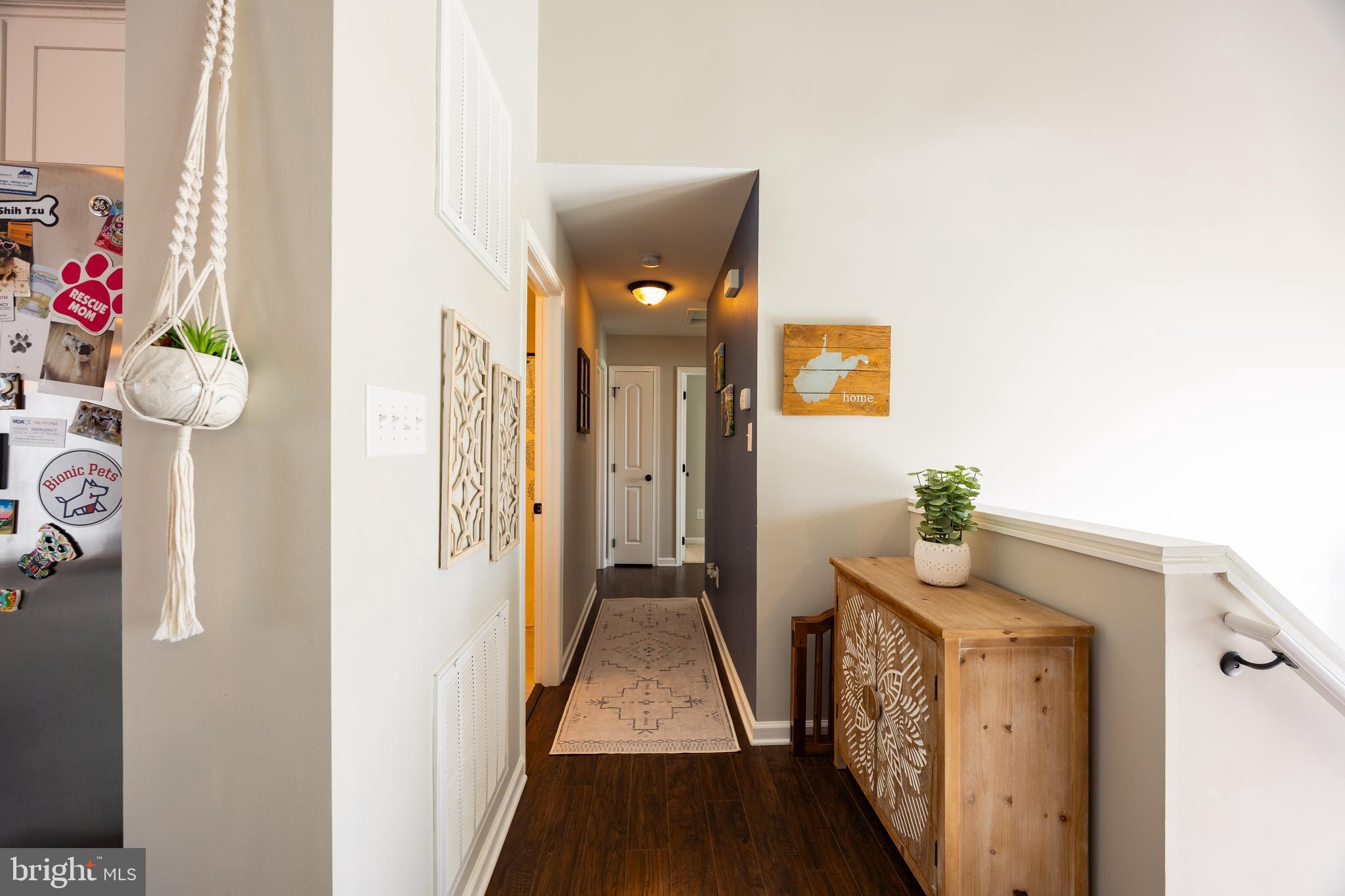 RED HILL - Residential