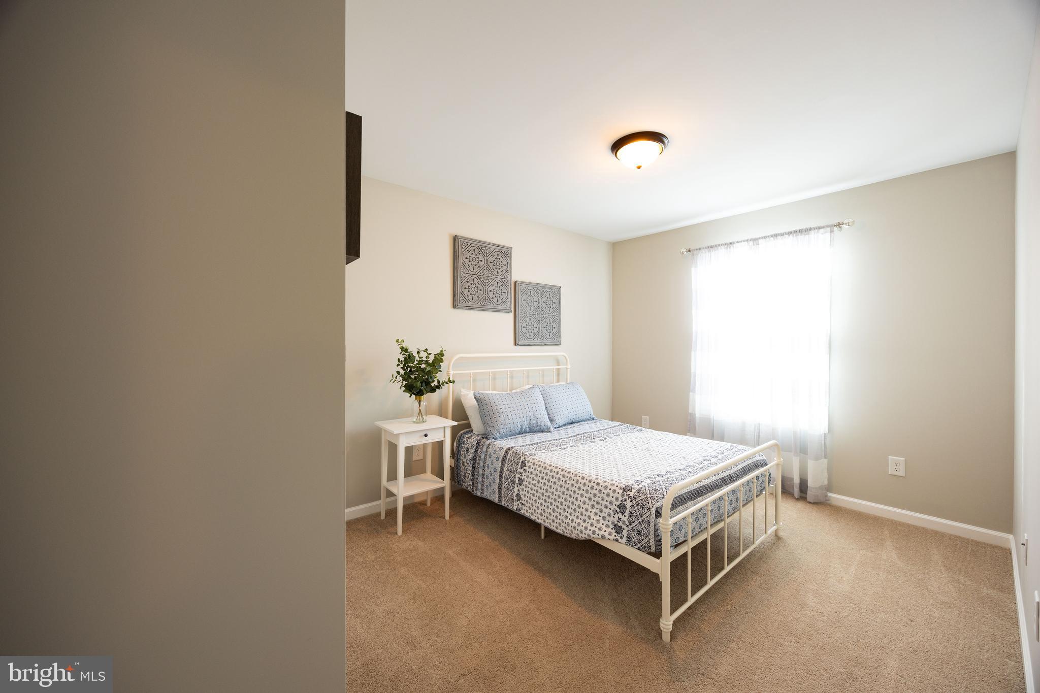 RED HILL - Residential