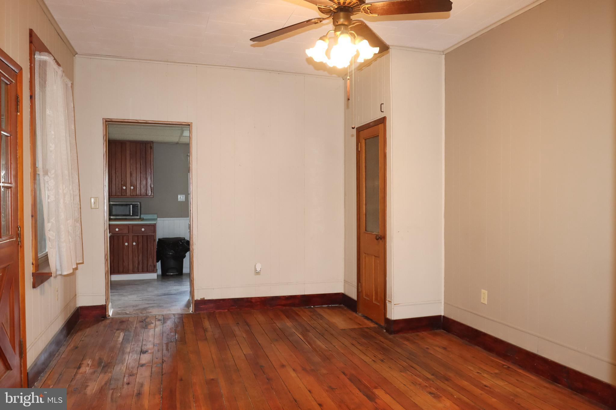 DOWNTOWN - Residential
