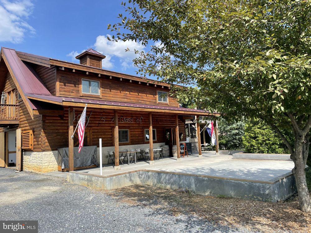MOUNT CRAWFORD - Farm