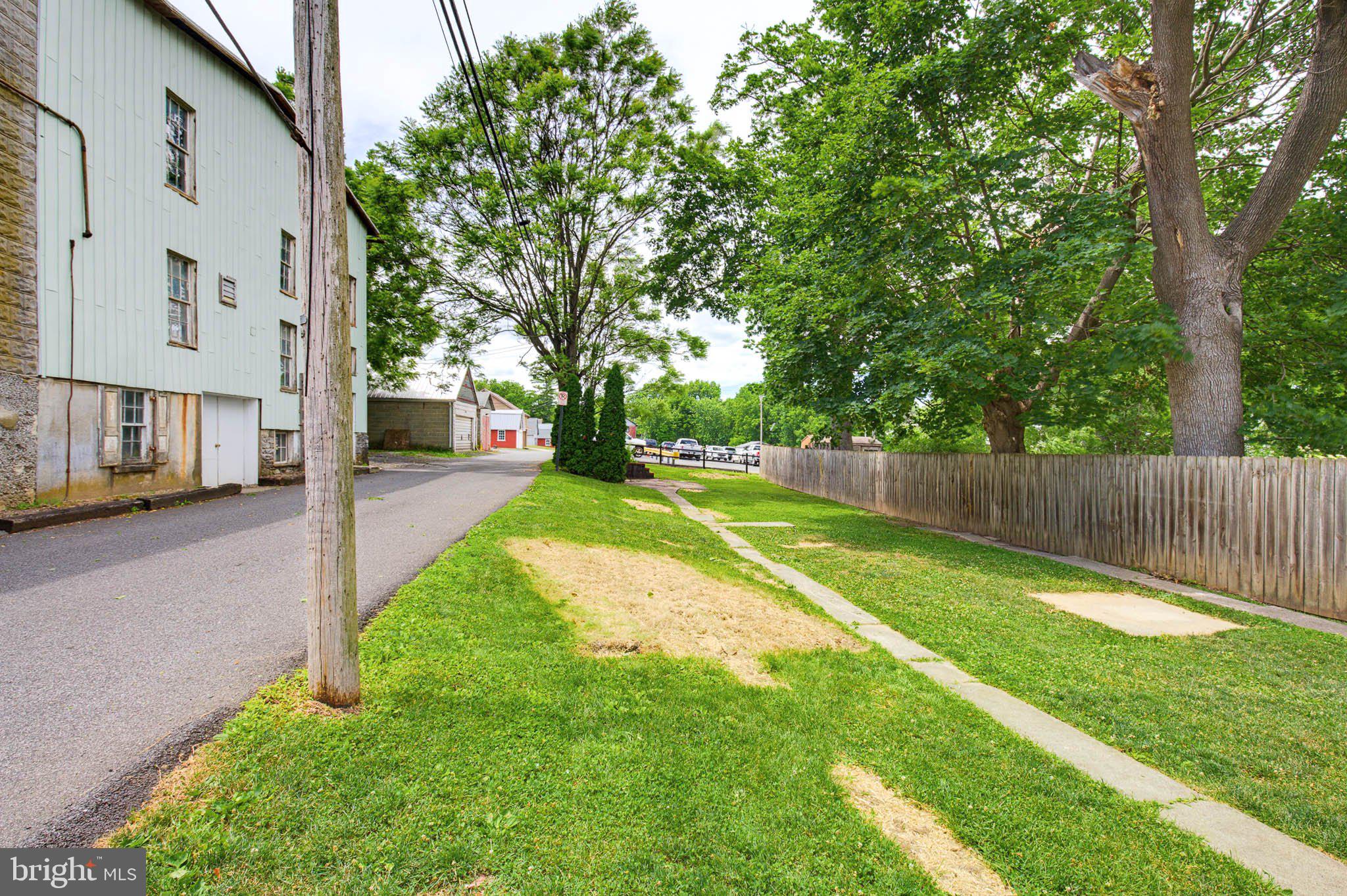 LITITZ - Residential
