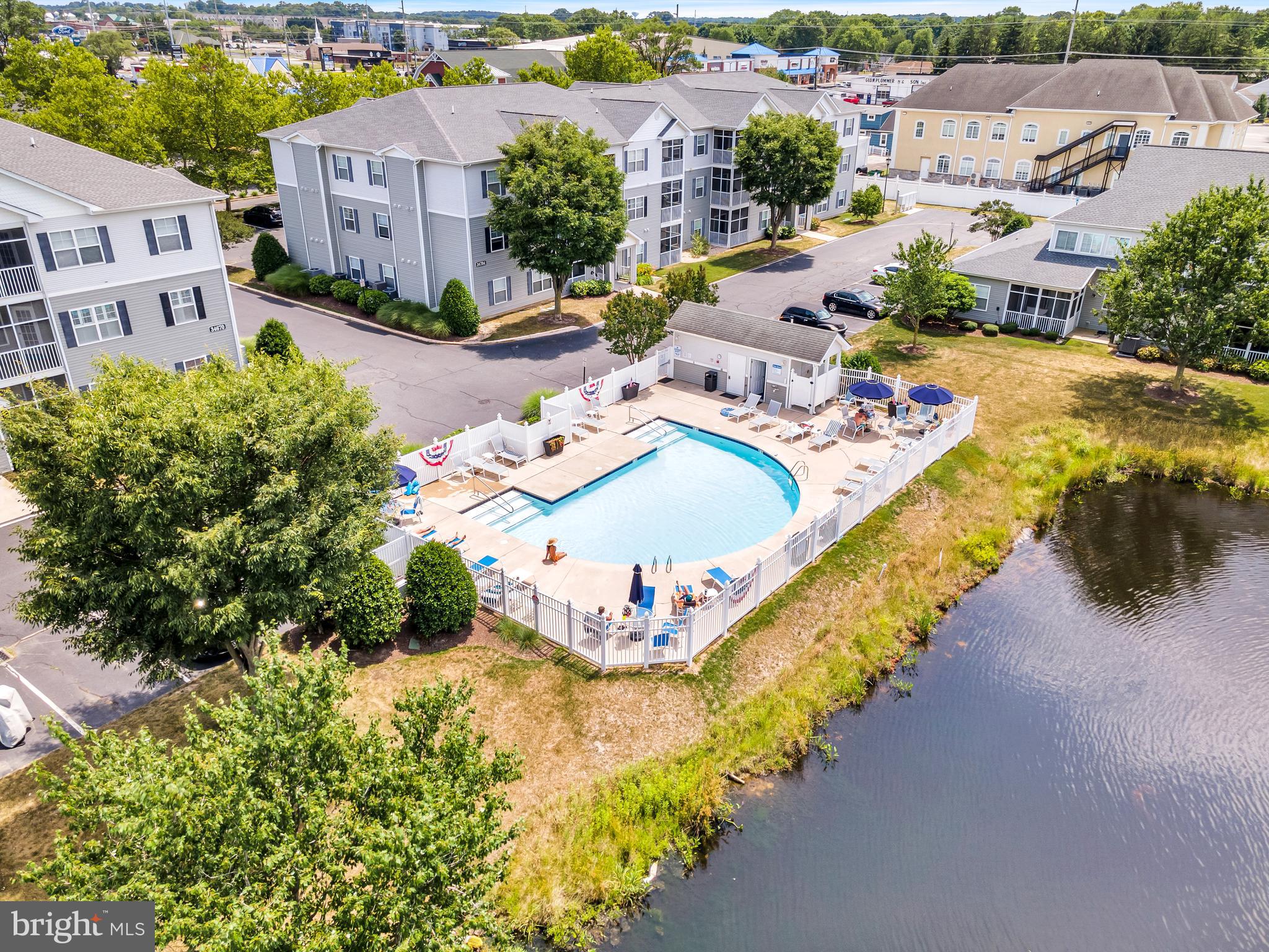 VILLAS AT BAY CROSSING - Residential