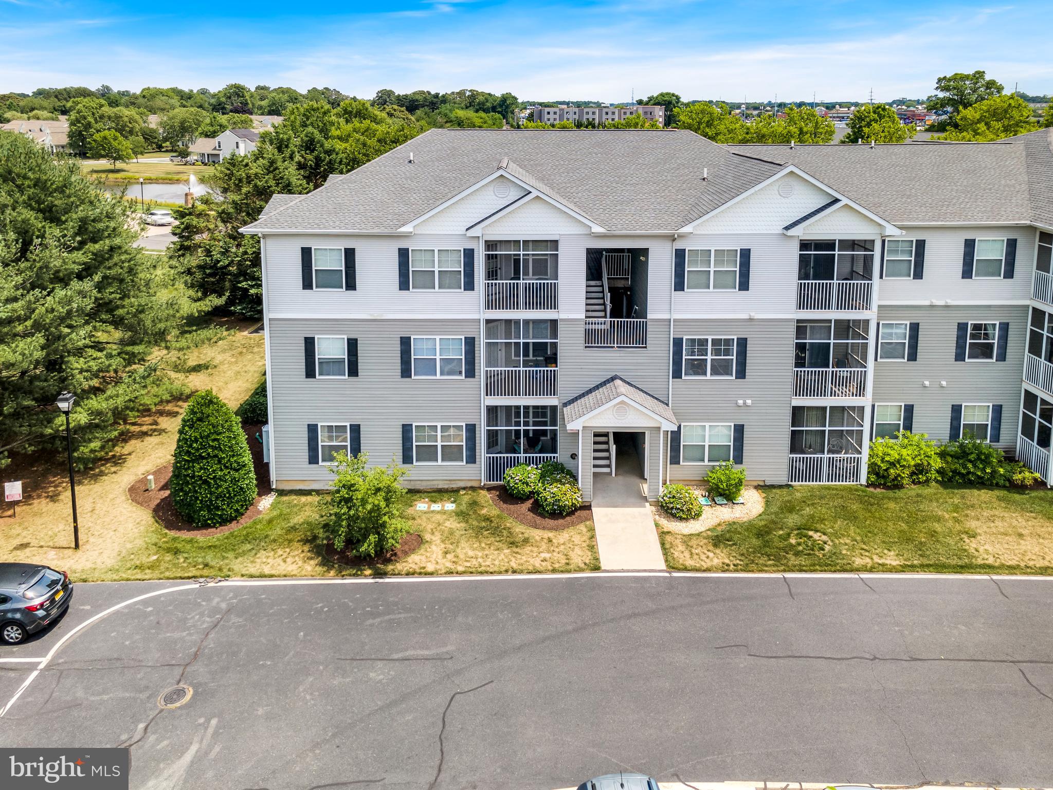 VILLAS AT BAY CROSSING - Residential