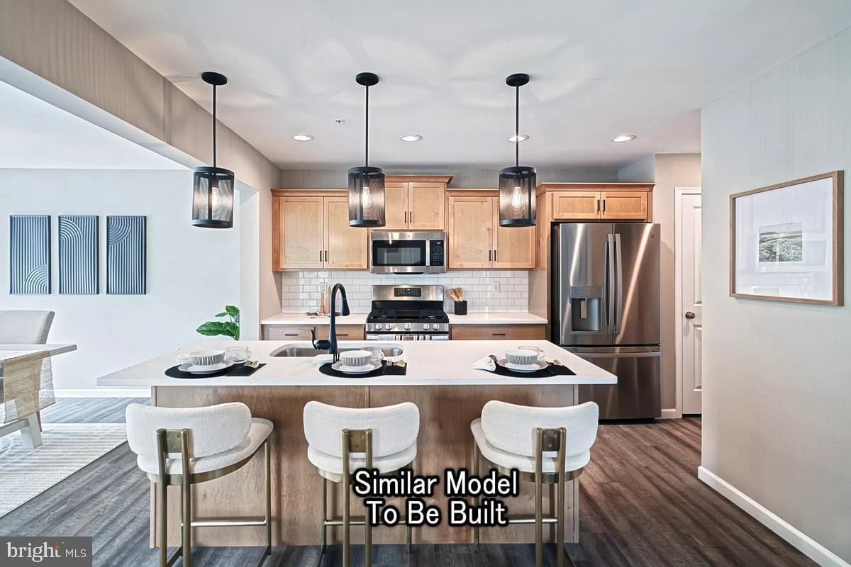 THE TOWNES AT HAMPDEN - Residential