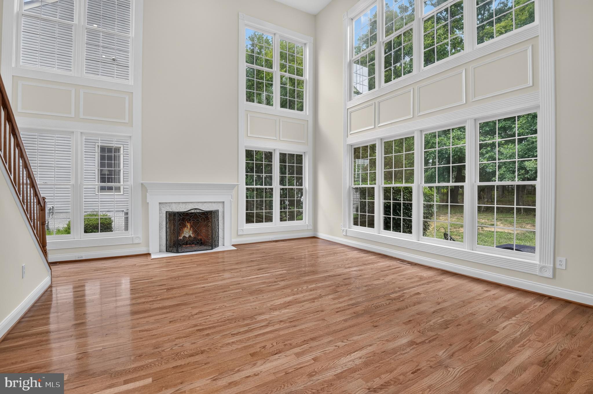 PALATINE OAKS - Residential