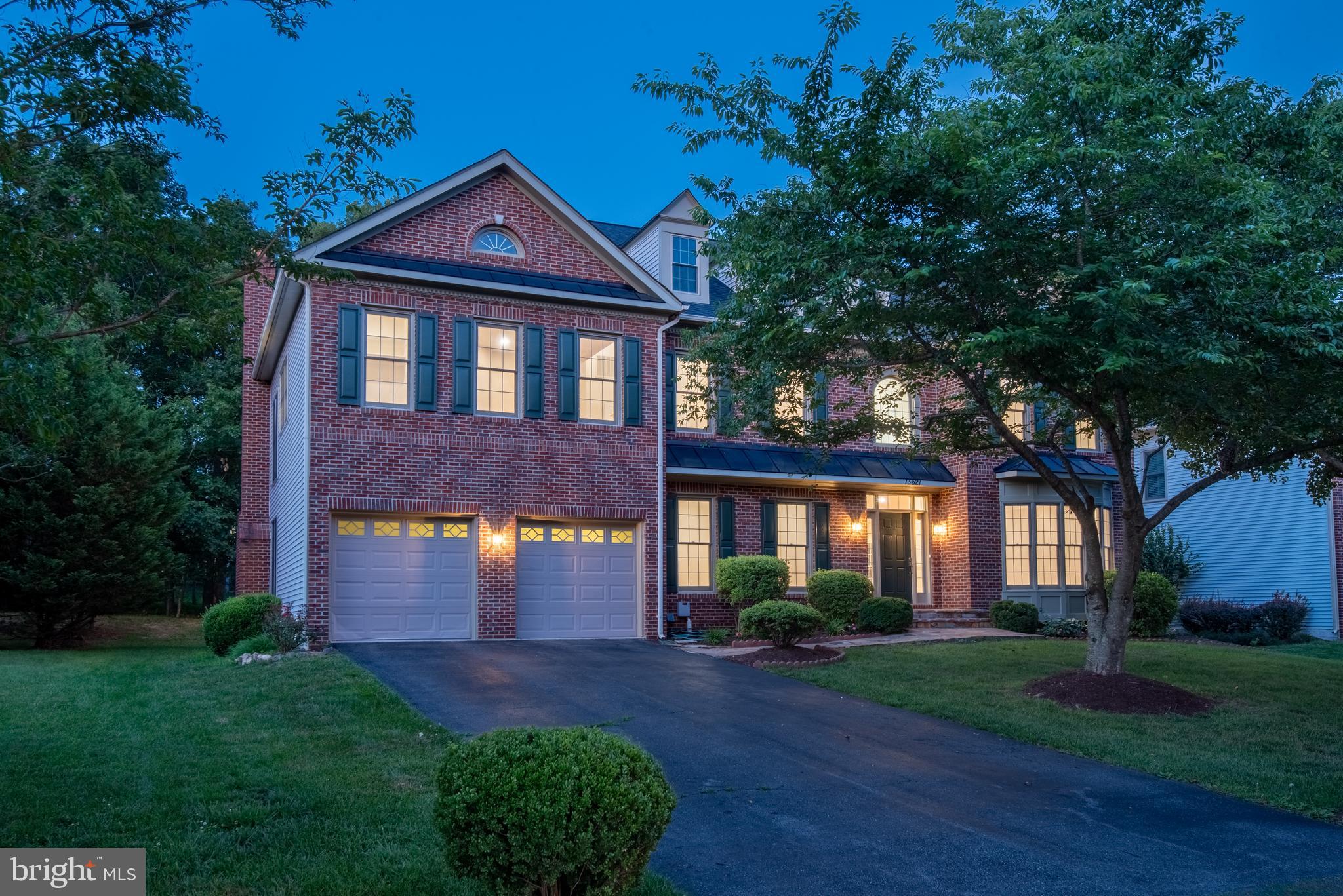 PALATINE OAKS - Residential