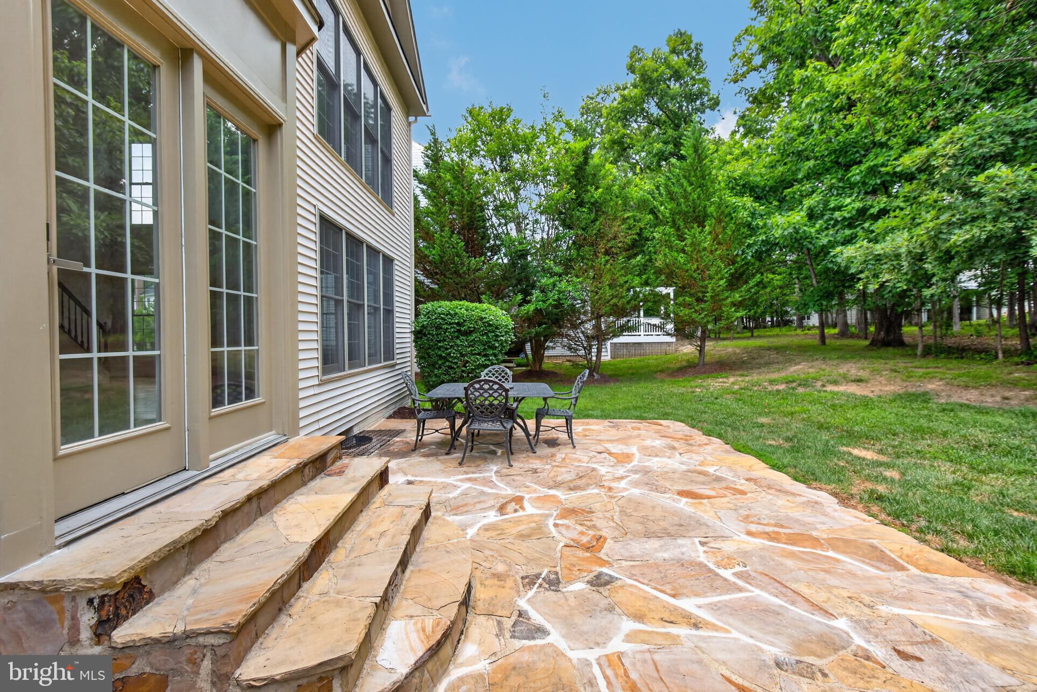 PALATINE OAKS - Residential