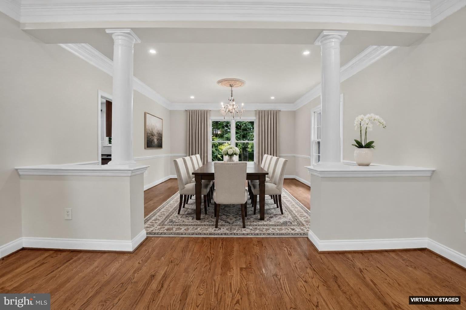 PALATINE OAKS - Residential