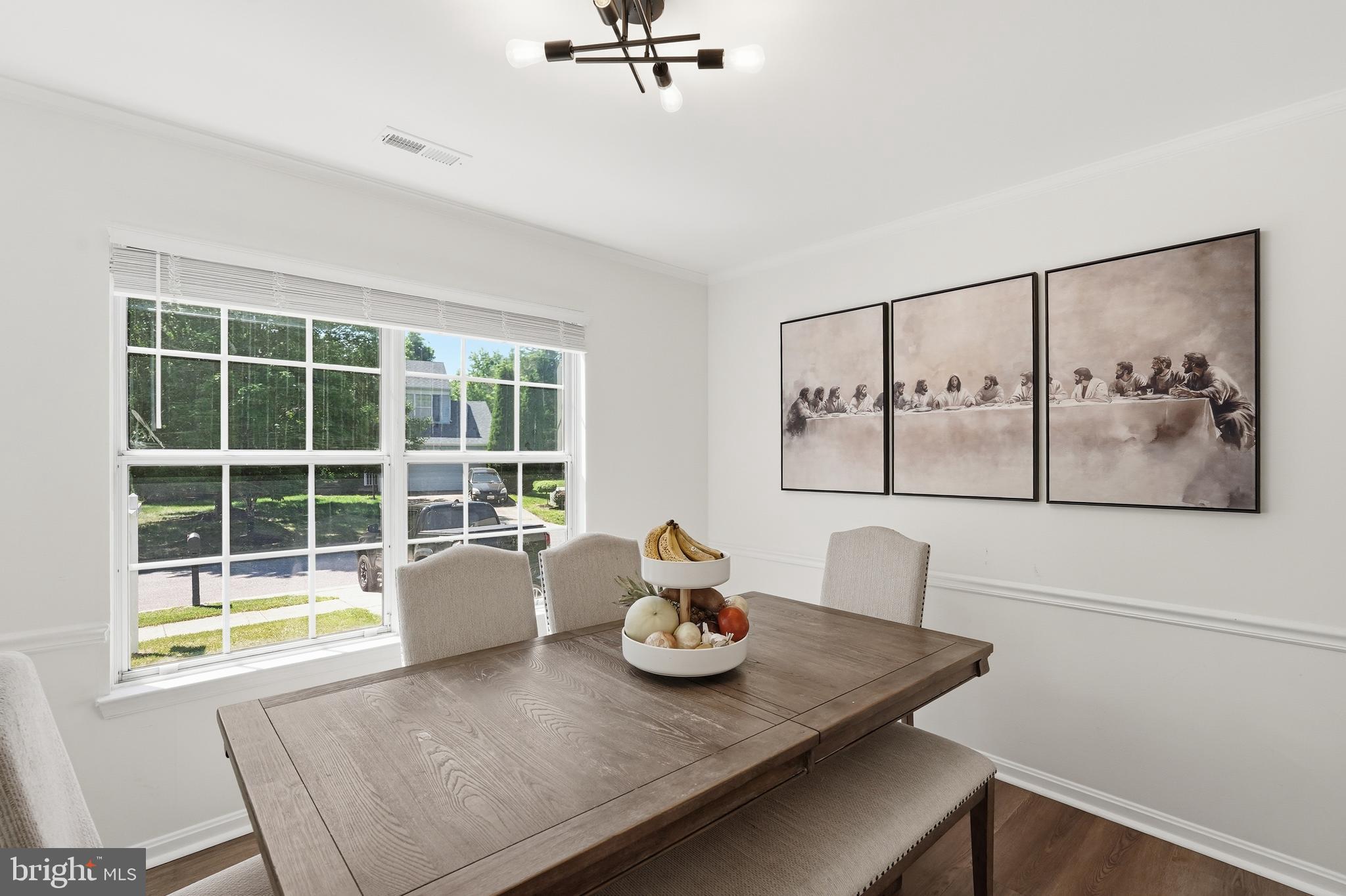 OXFORD OAKS - Residential