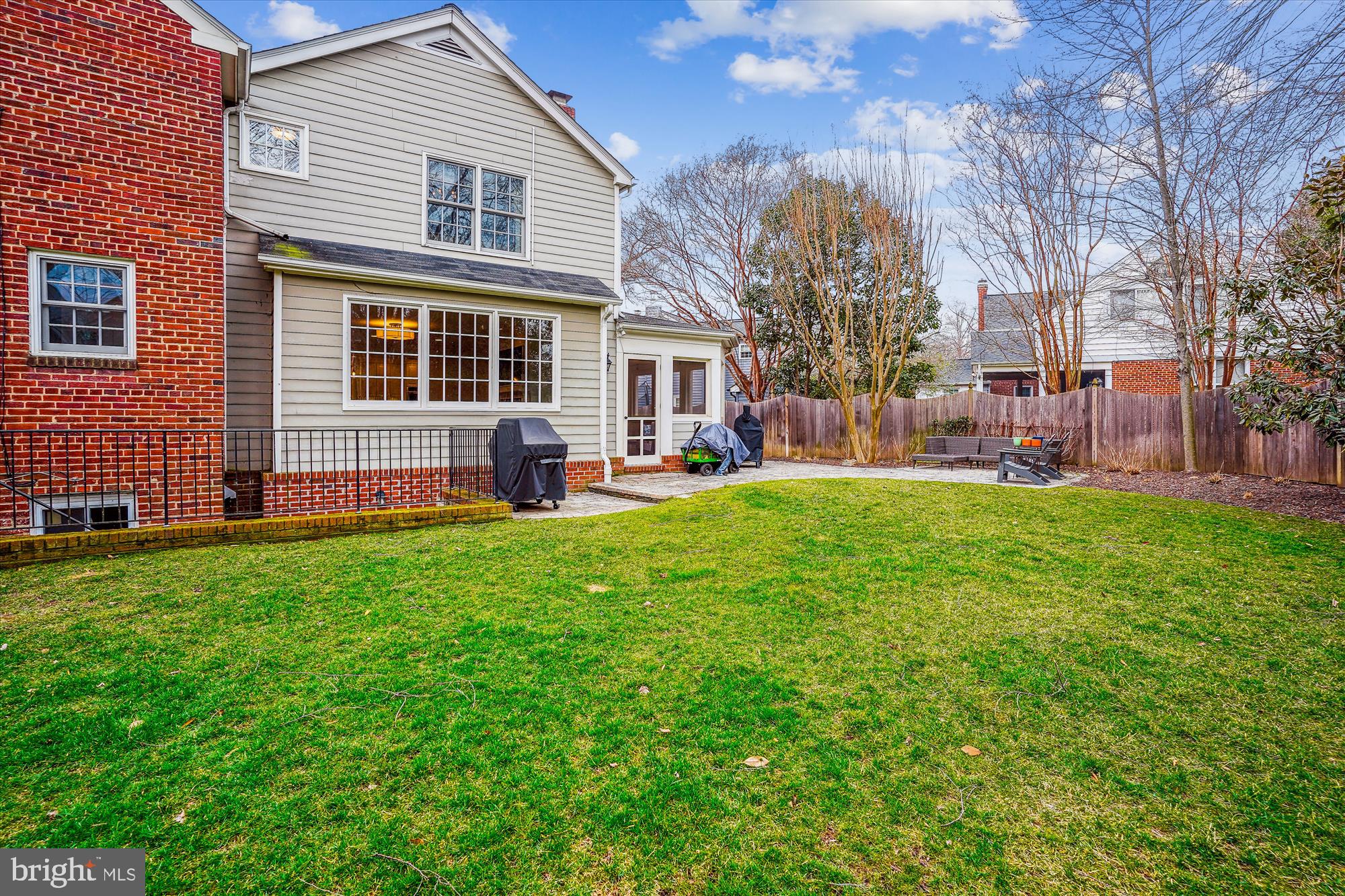 IVY HILL - Residential