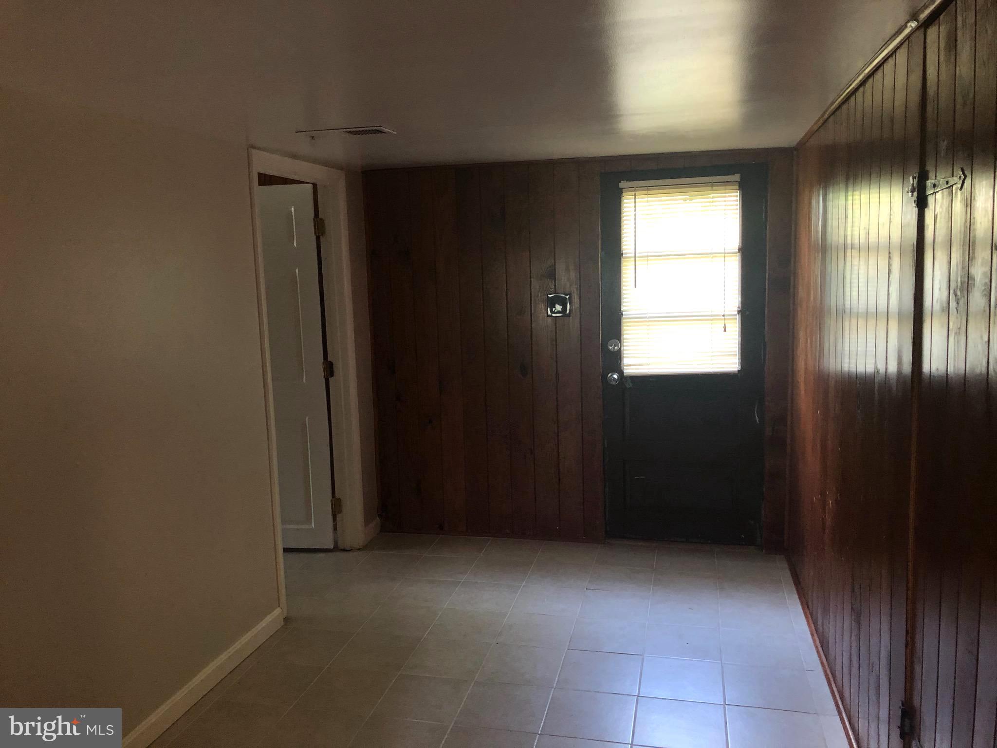 BON AIR - Residential Lease