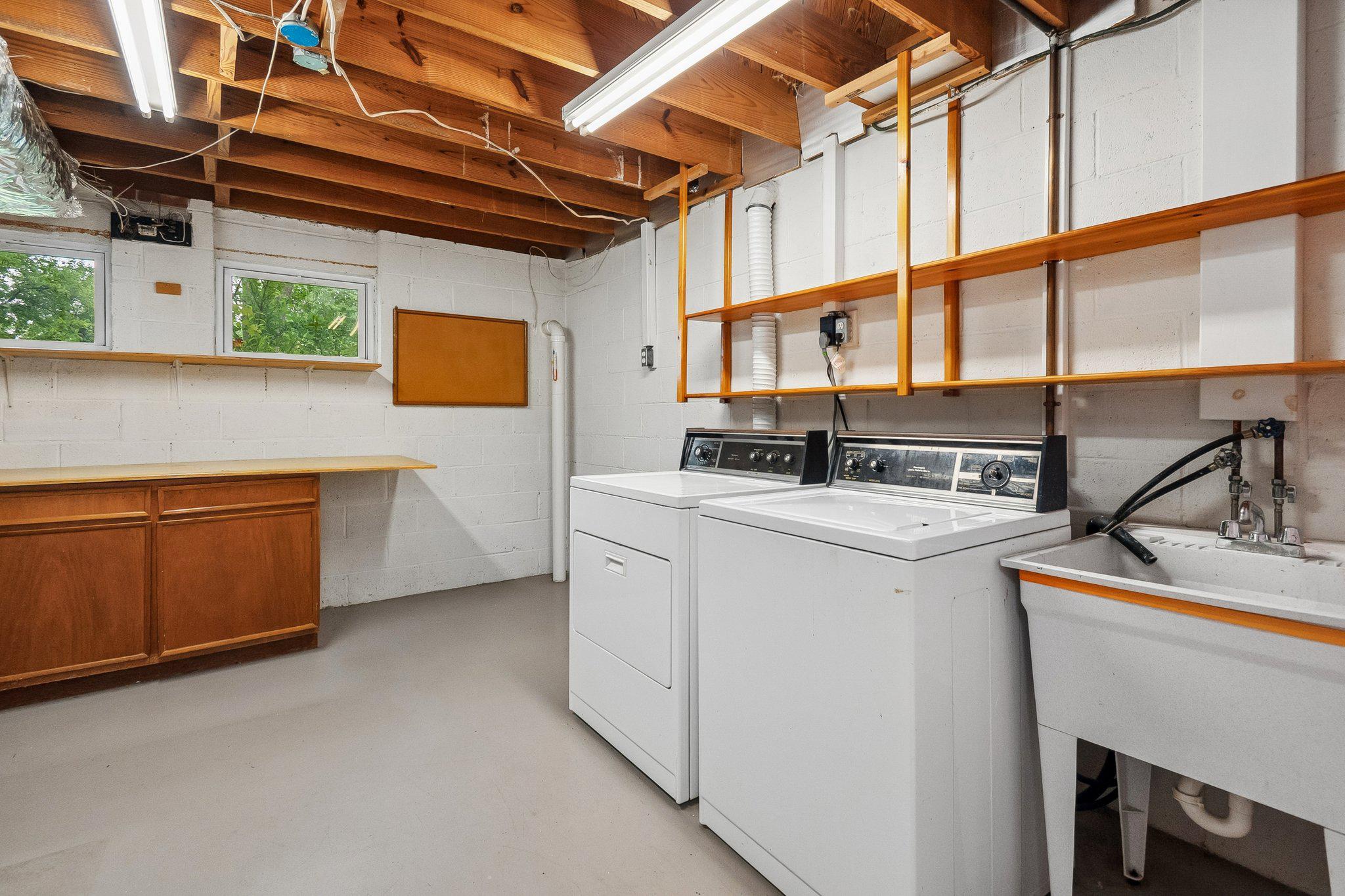 FOXHALL - Residential