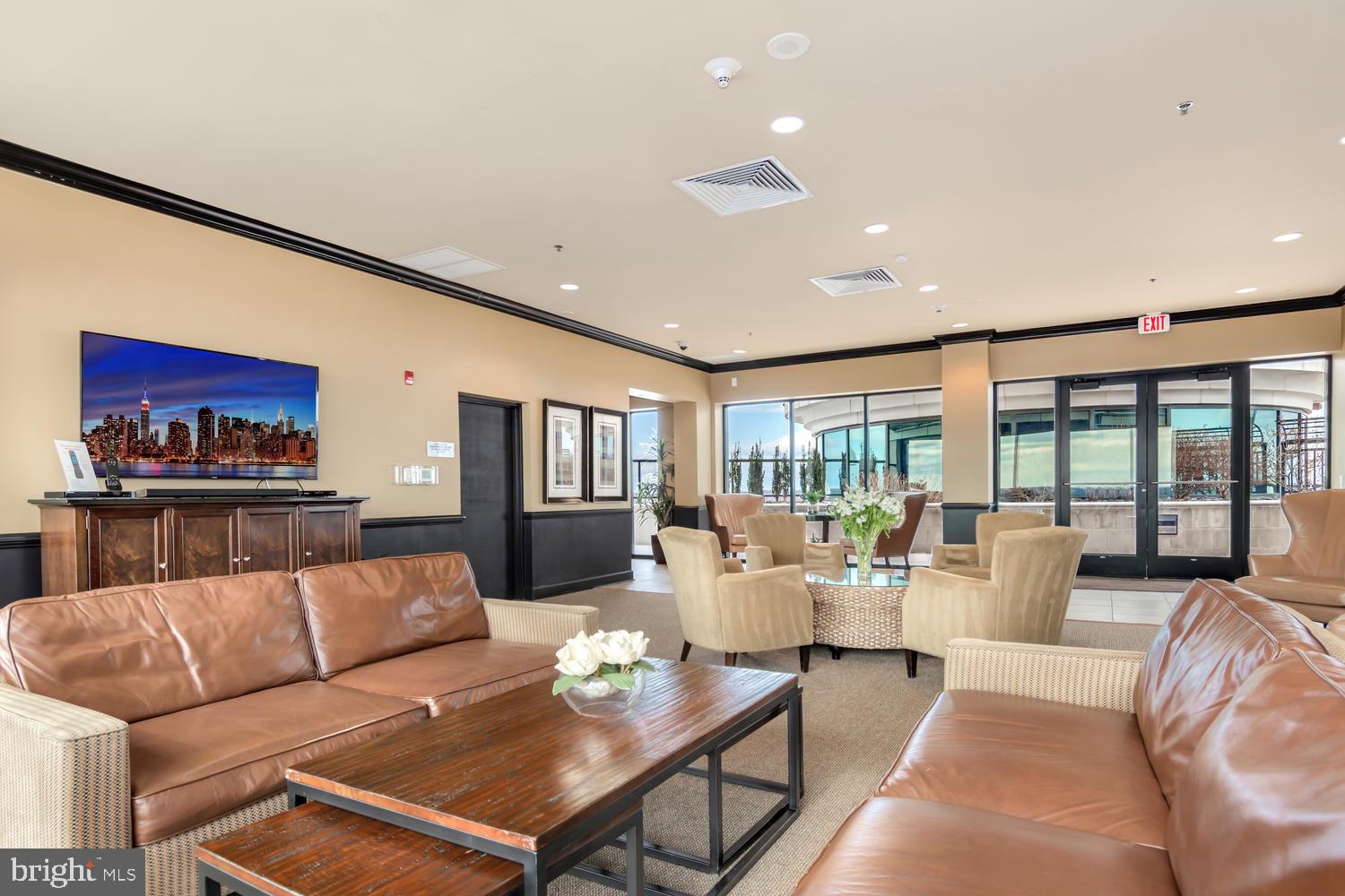 GRANDVIEW AT ANNAPOLIS TOWNE CENTRE - Residential