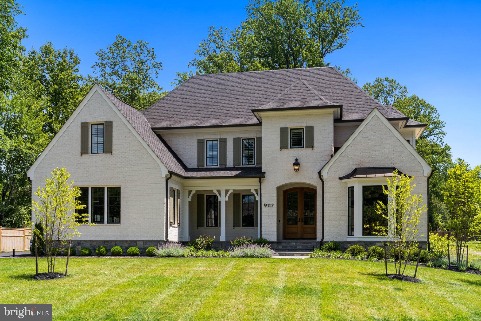 ARROWOOD - Residential