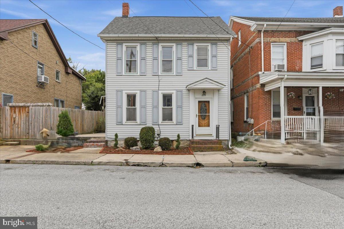 WAYNESBORO BOROUGH - Residential