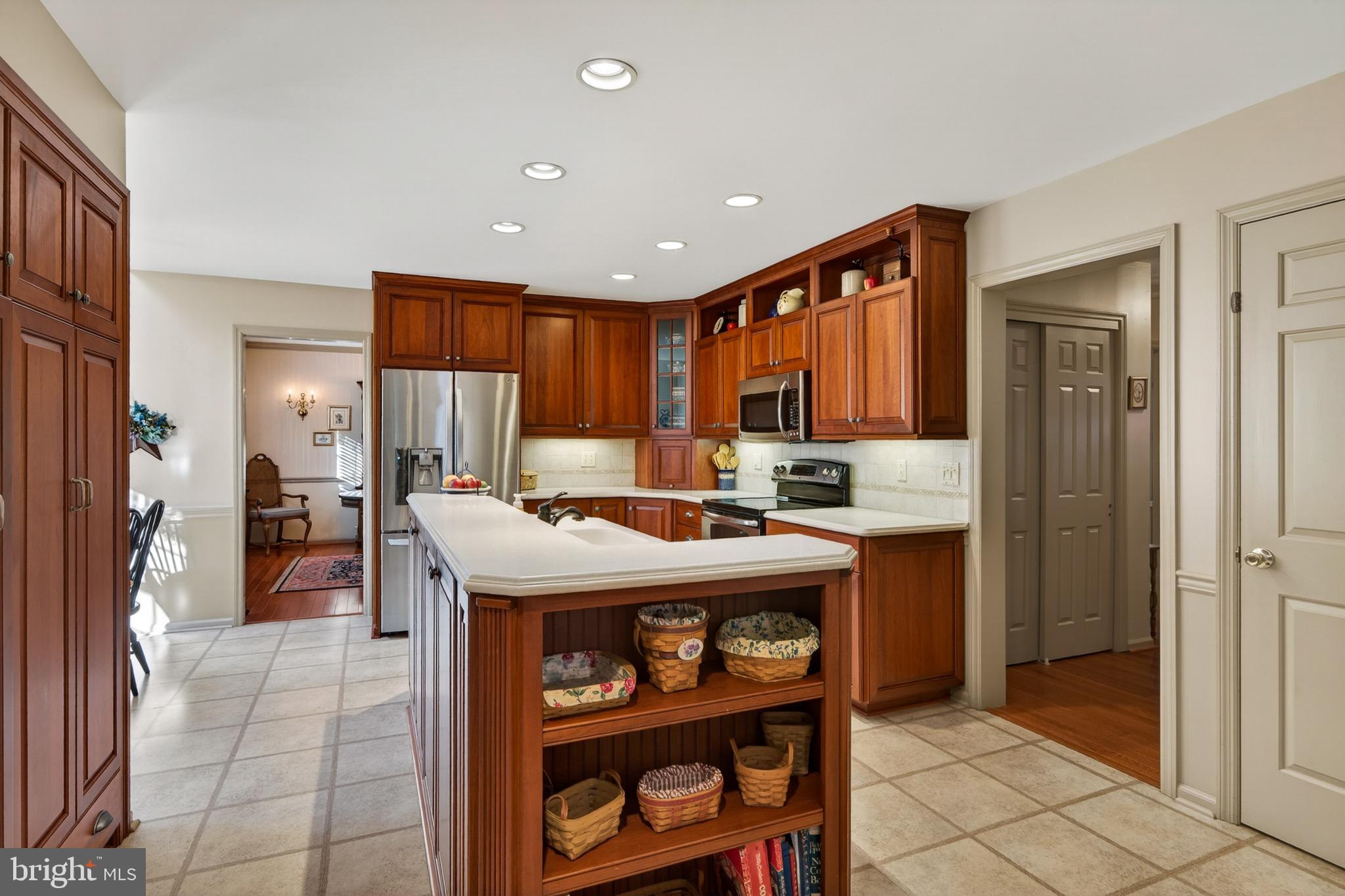 PLEASANT GROVE - Residential