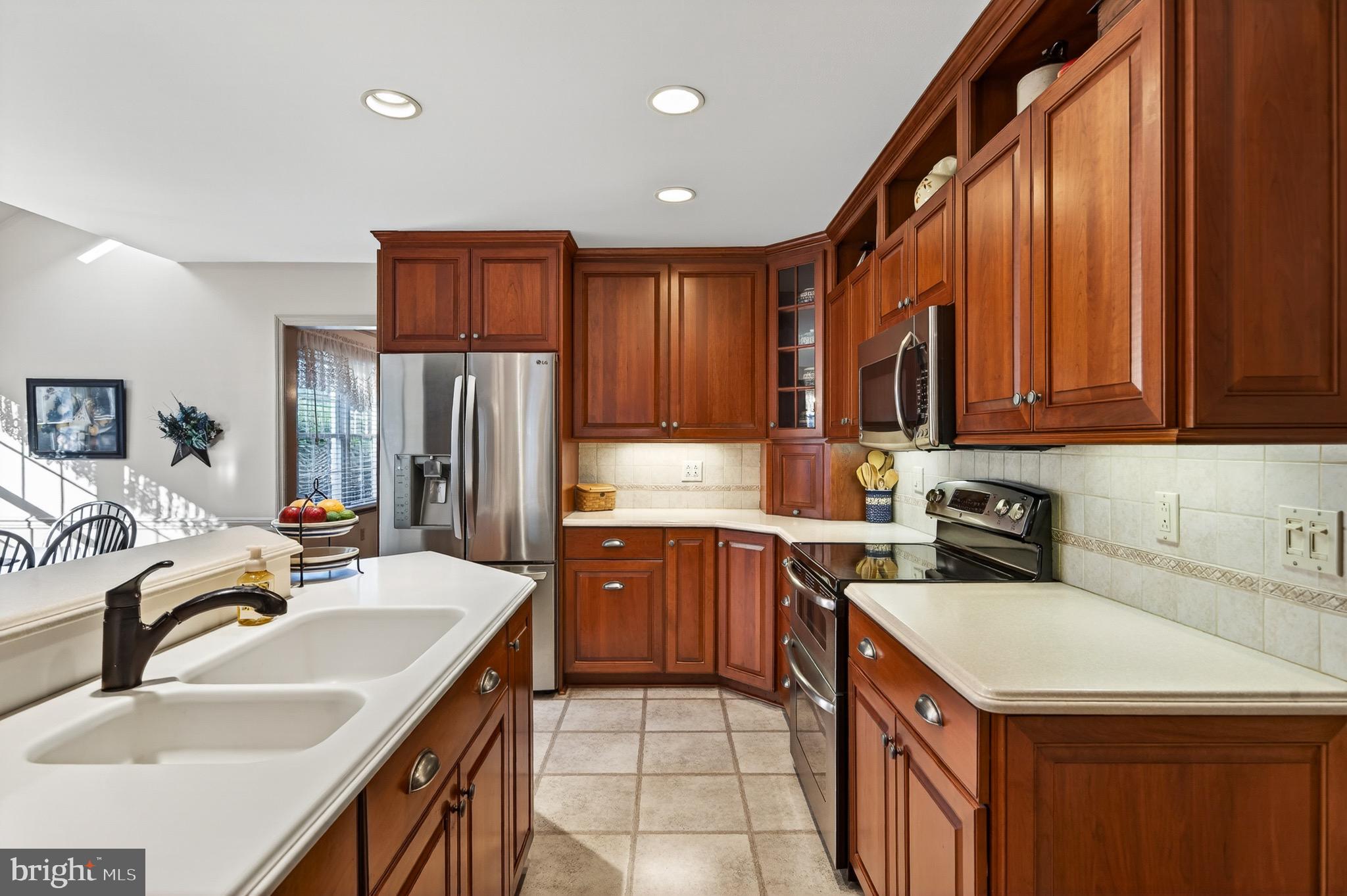 PLEASANT GROVE - Residential