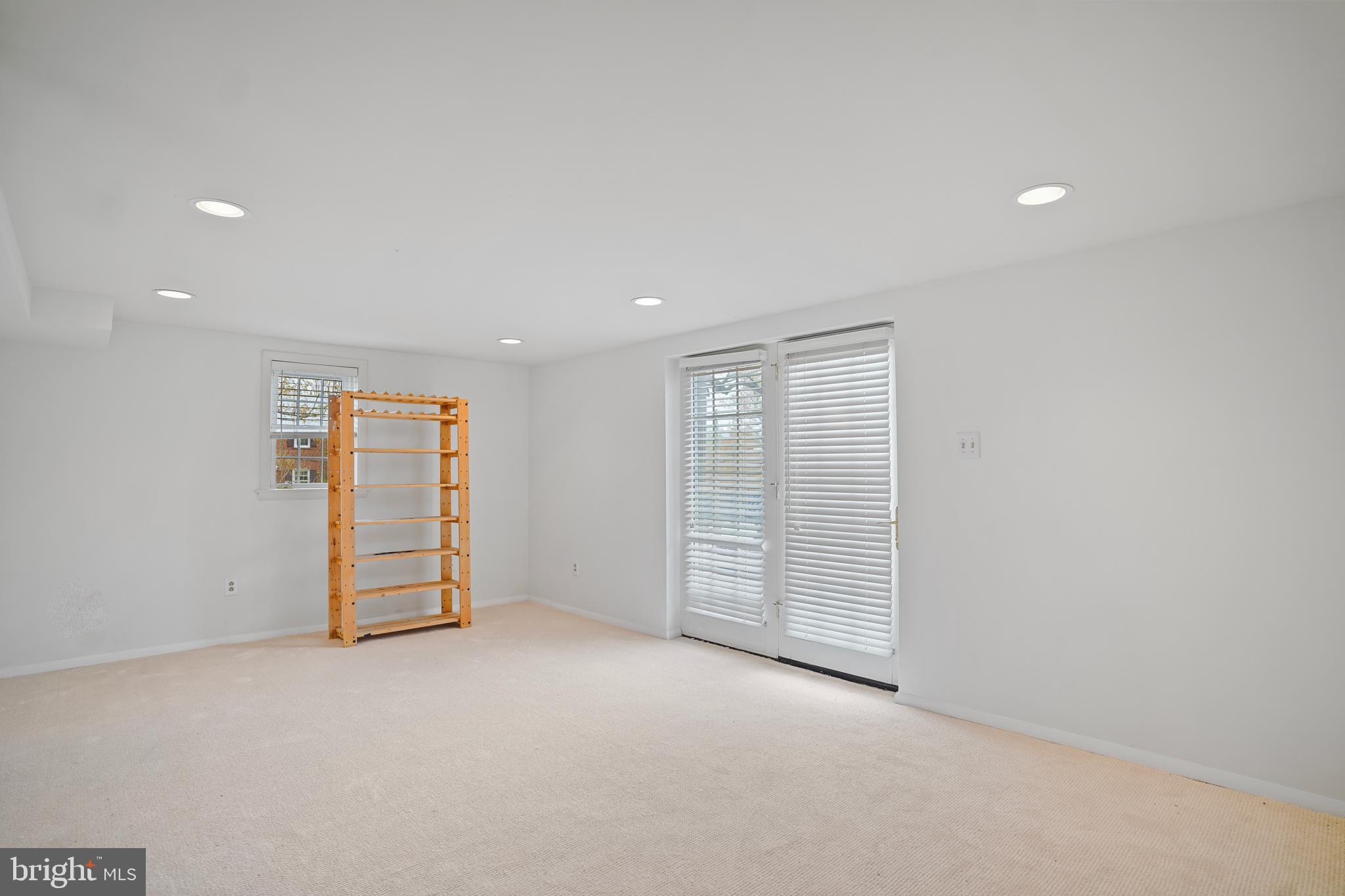 WOODMOOR - Residential
