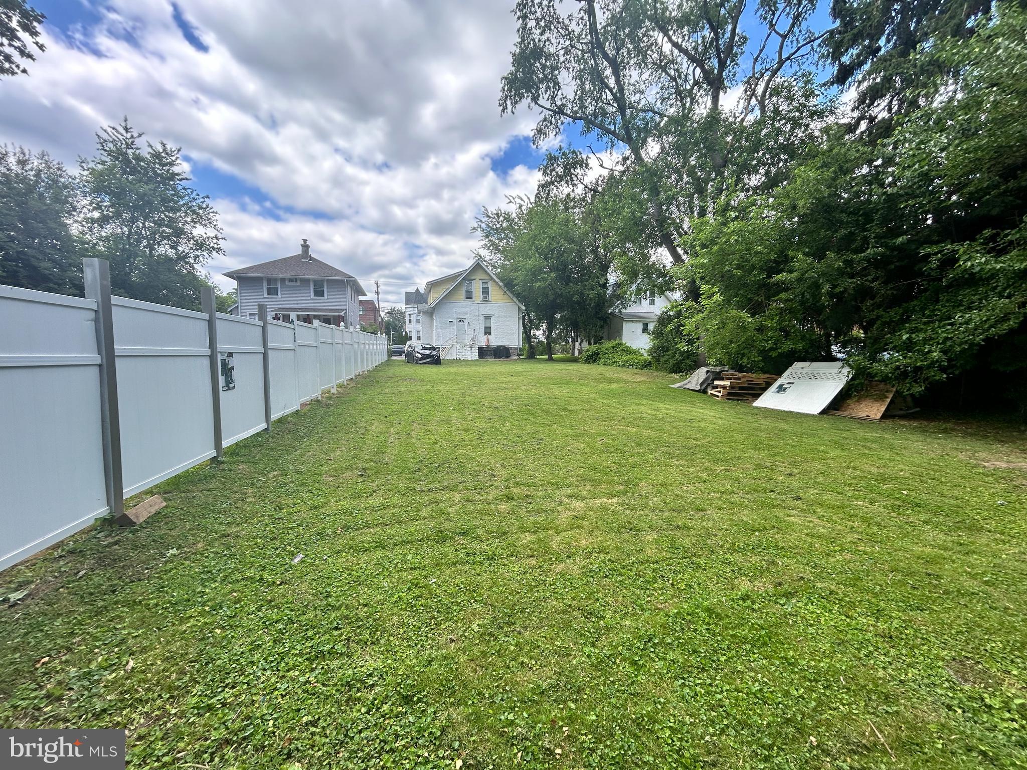 DELCROFT - Residential