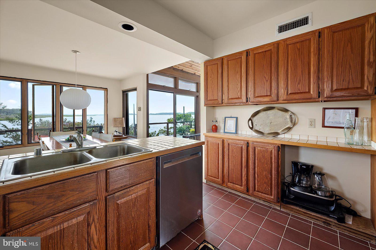 BAYVIEW PARK - Residential