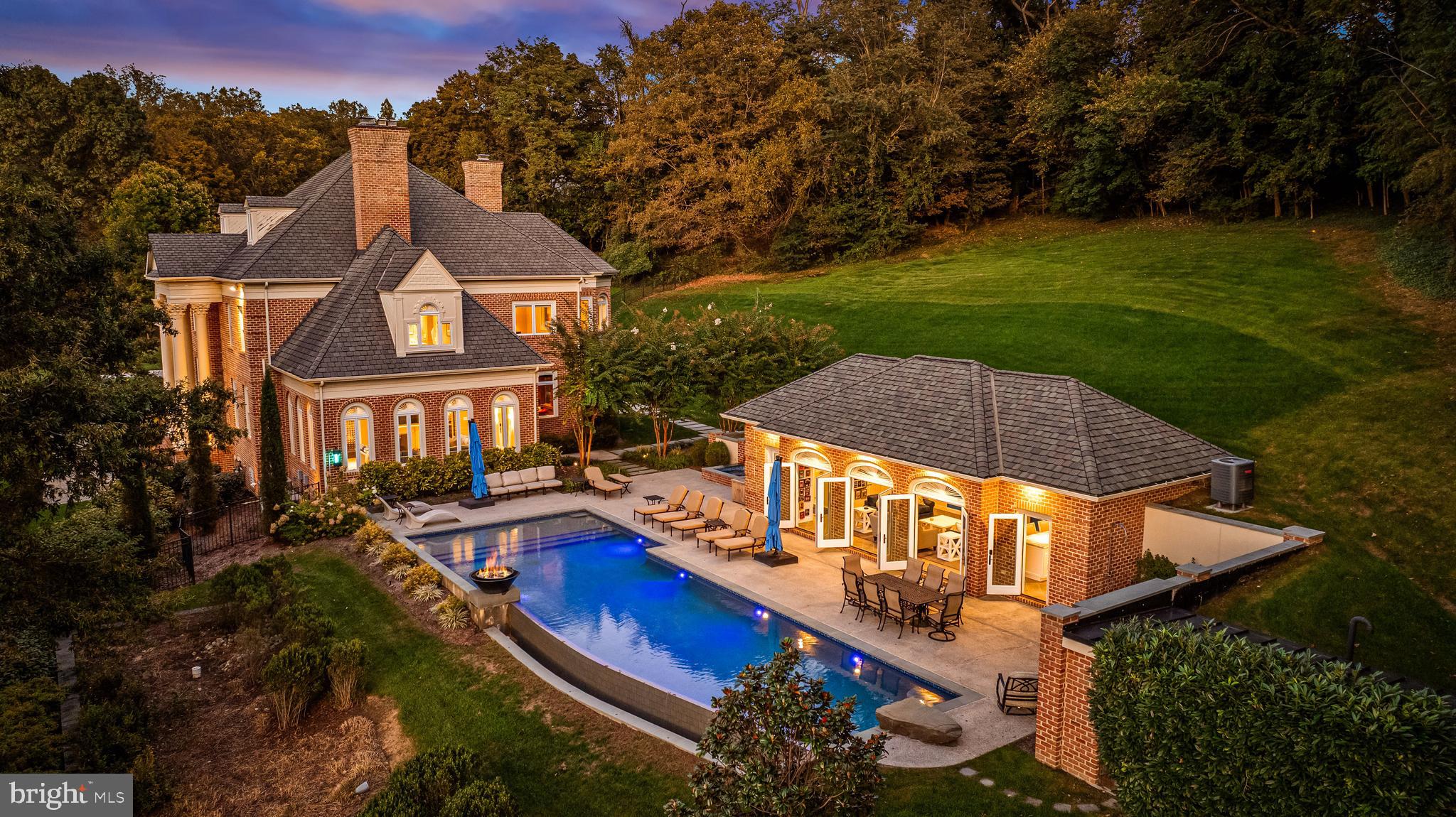 RUXTON - Residential