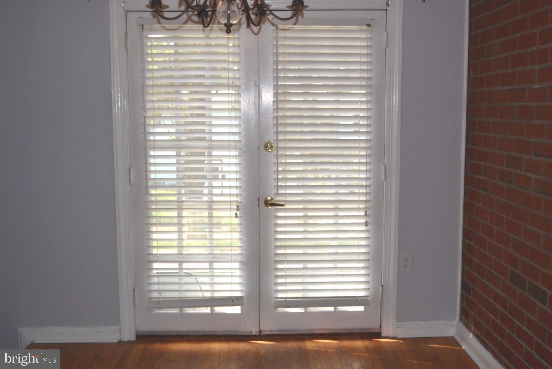 YARDLEY COMMONS - Residential Lease