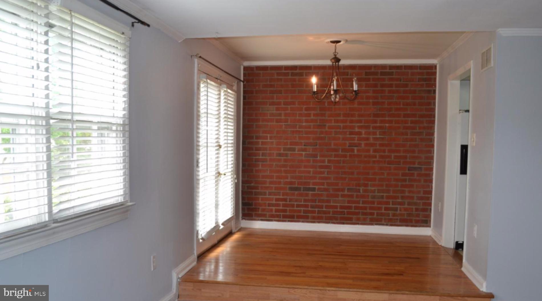 YARDLEY COMMONS - Residential Lease