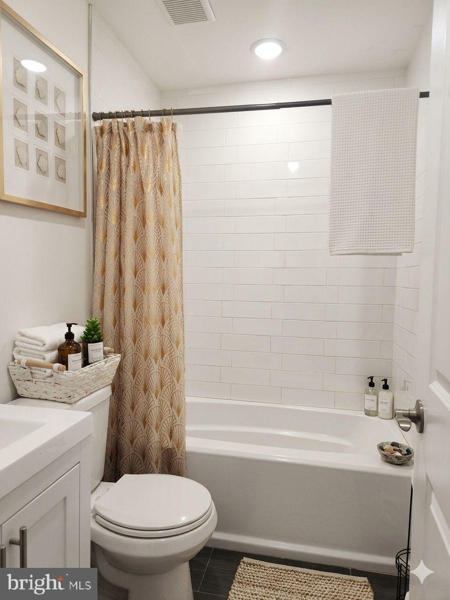 COBBS CREEK - Residential