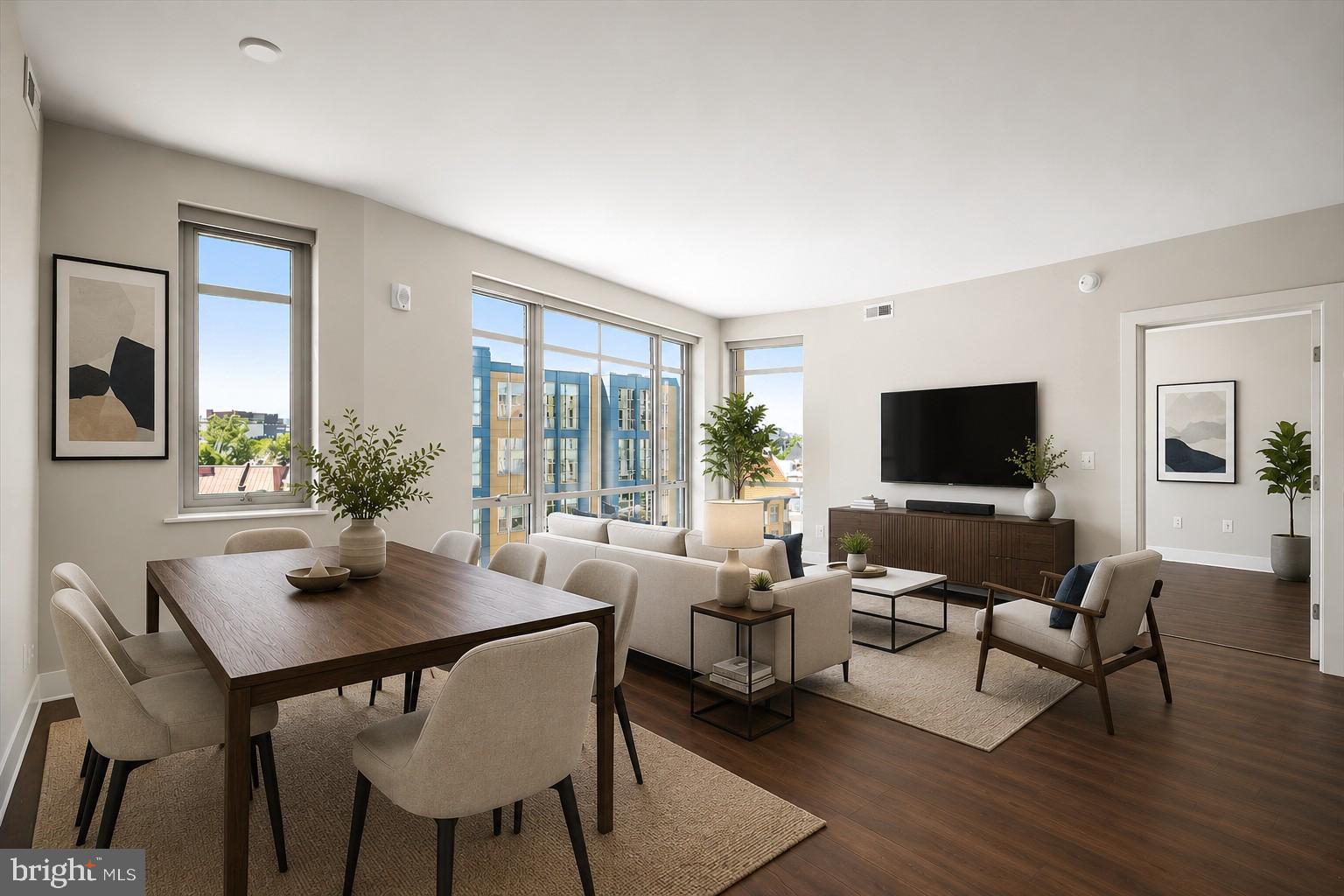 LOGAN CIRCLE - Residential