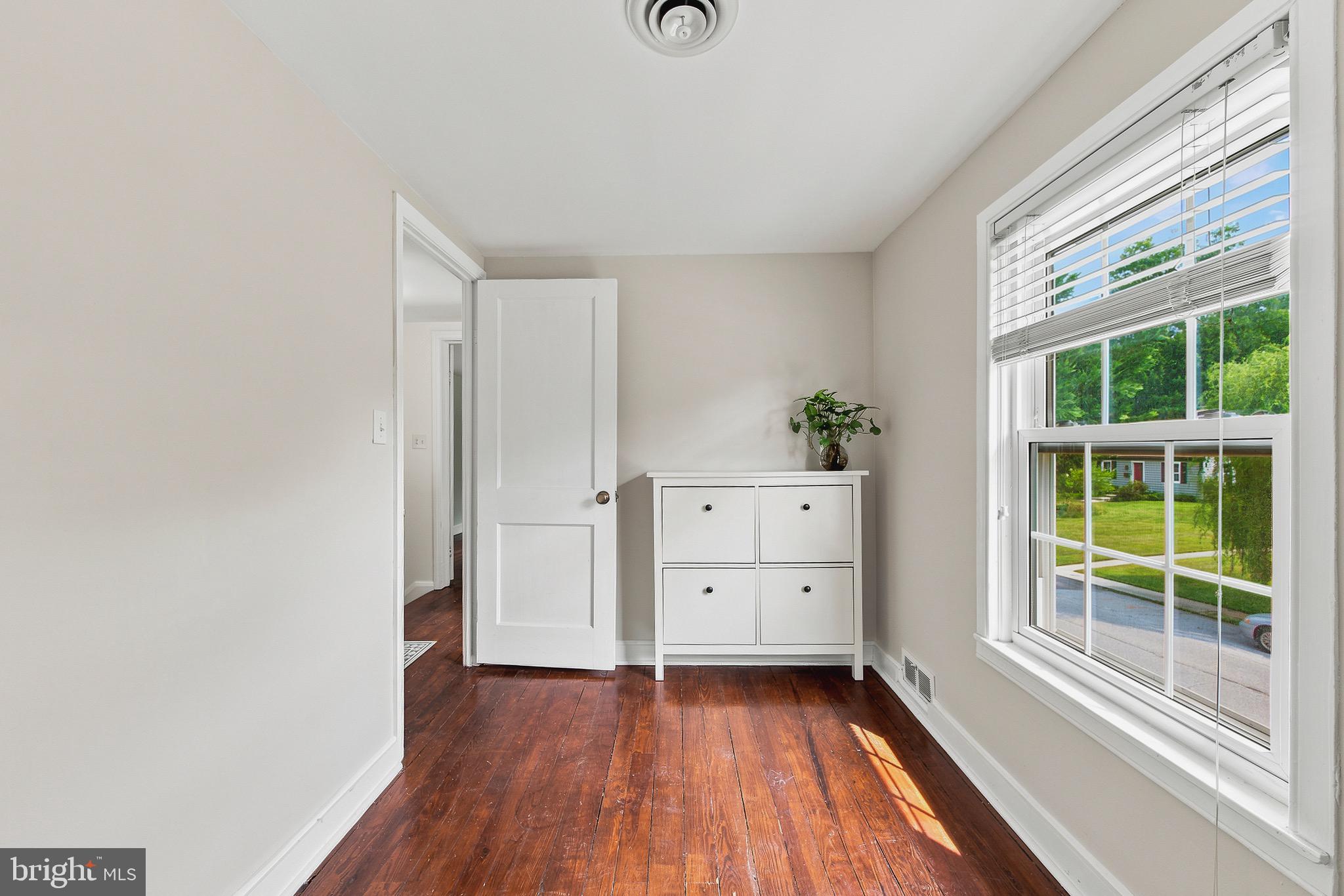 MOUNT WASHINGTON - Residential