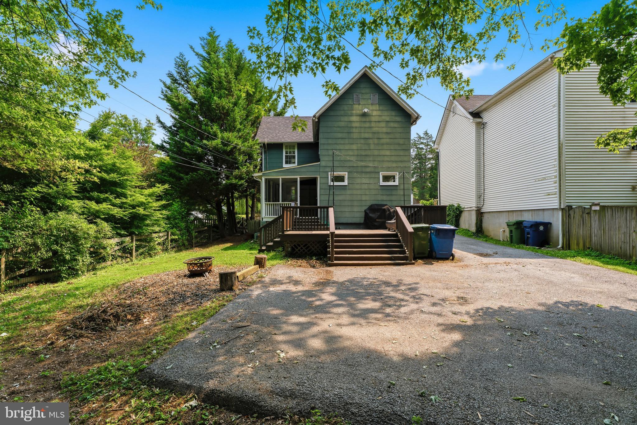 MOUNT WASHINGTON - Residential