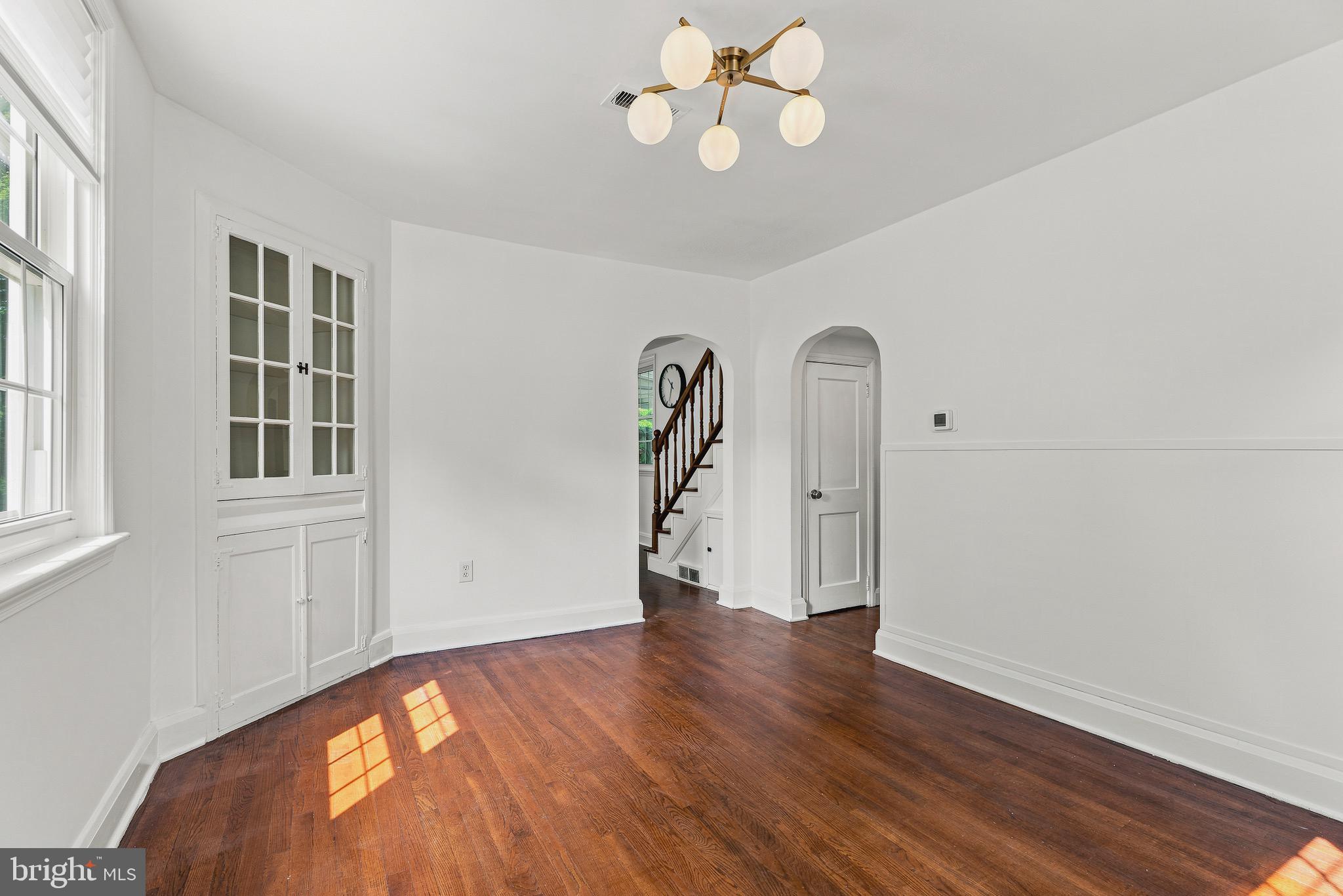 MOUNT WASHINGTON - Residential
