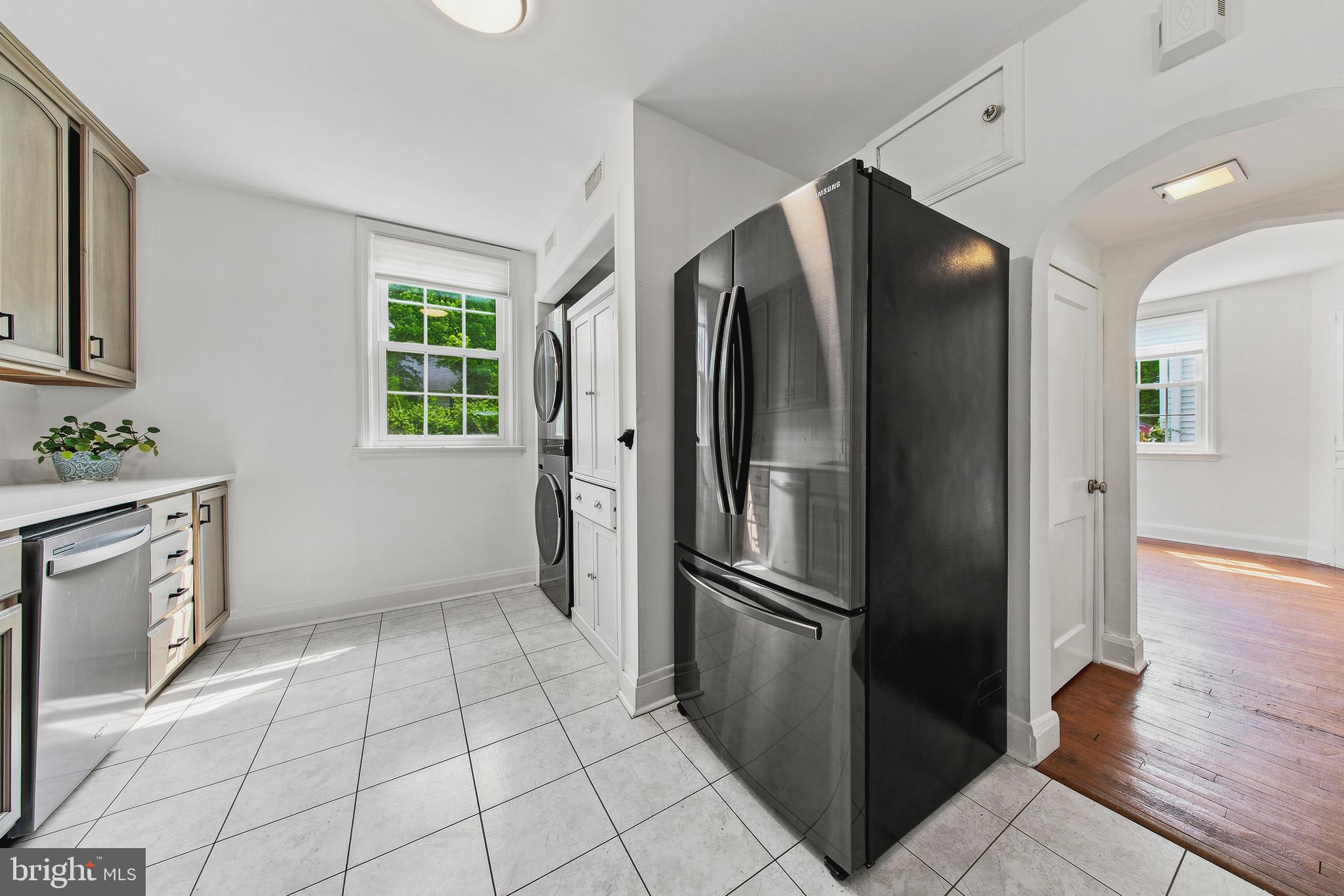 MOUNT WASHINGTON - Residential
