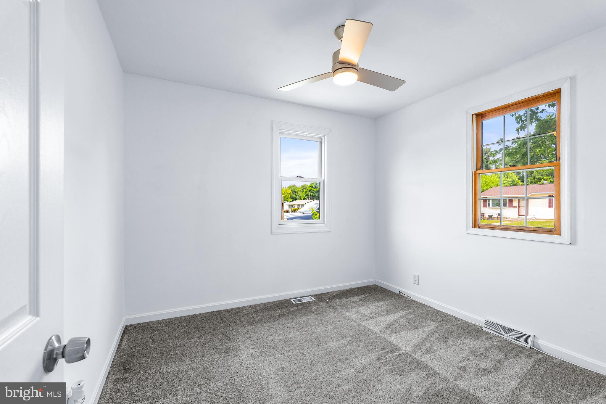 MEADOWVIEW - Residential