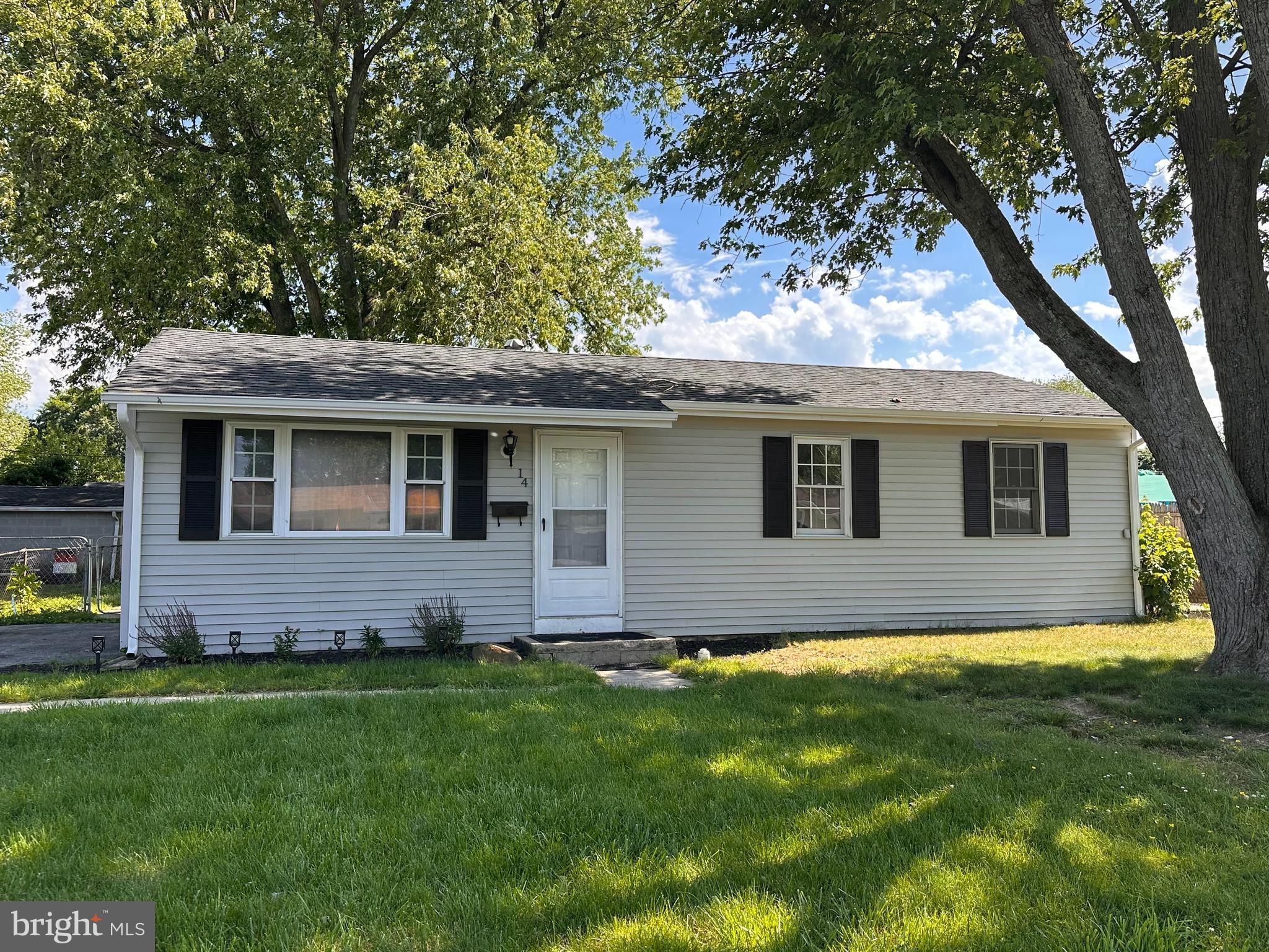 MEADOWVIEW - Residential