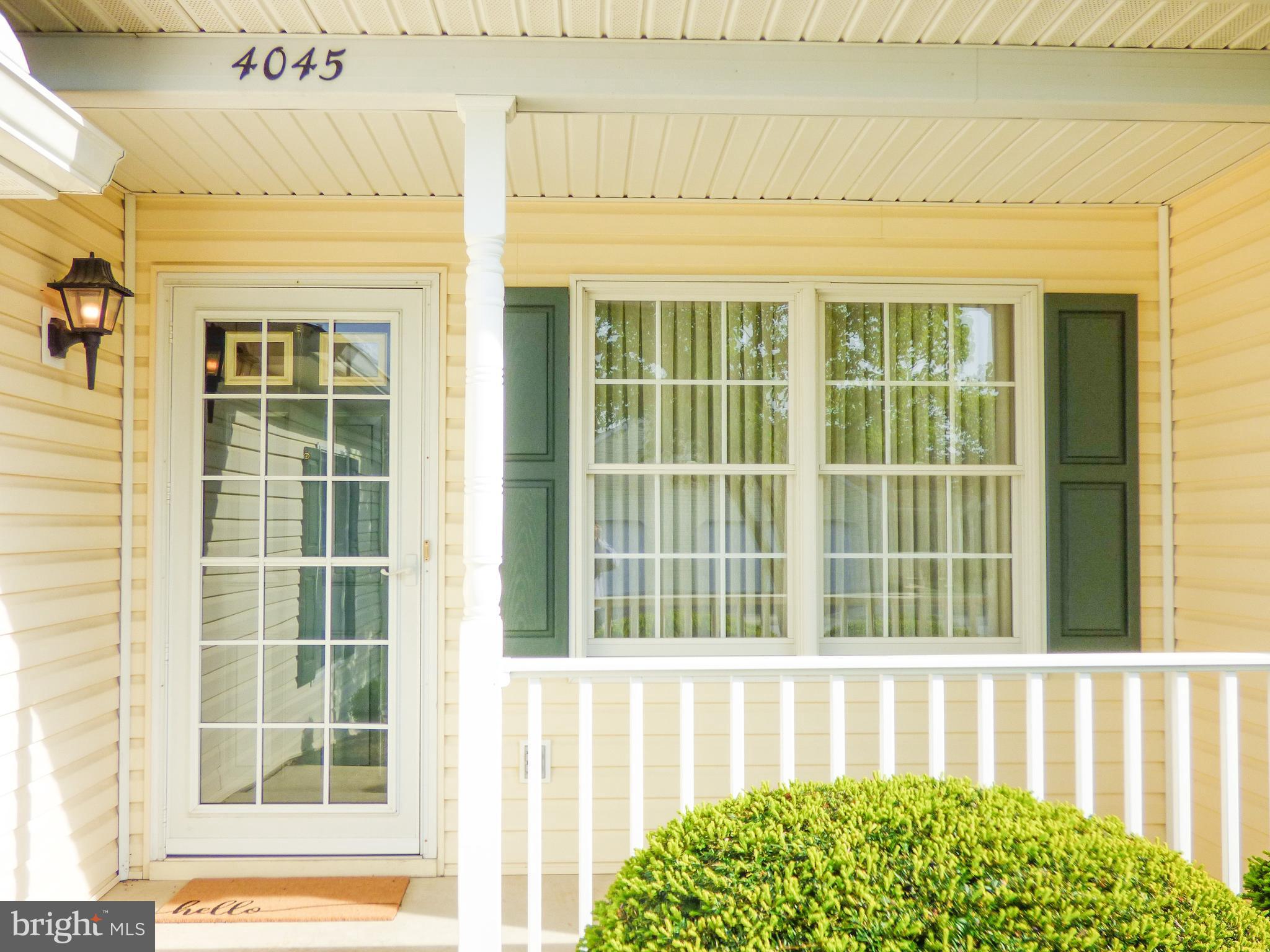 LONGSTOWN VILLAGE - Residential