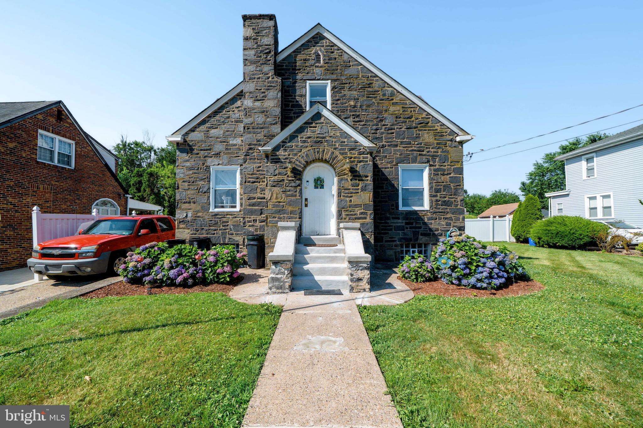 RHAWNHURST - Residential