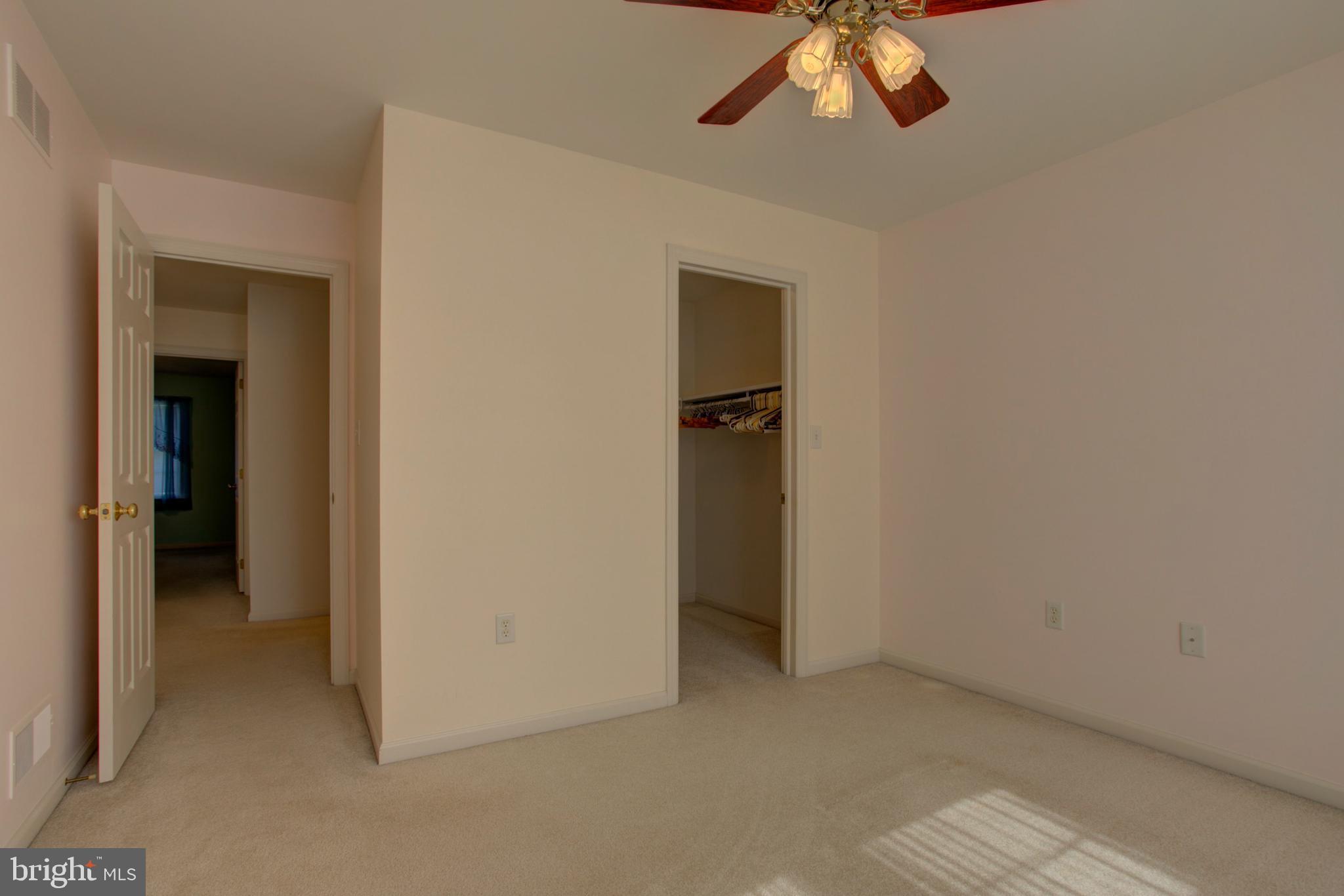 SUMMIT HILLS - Residential