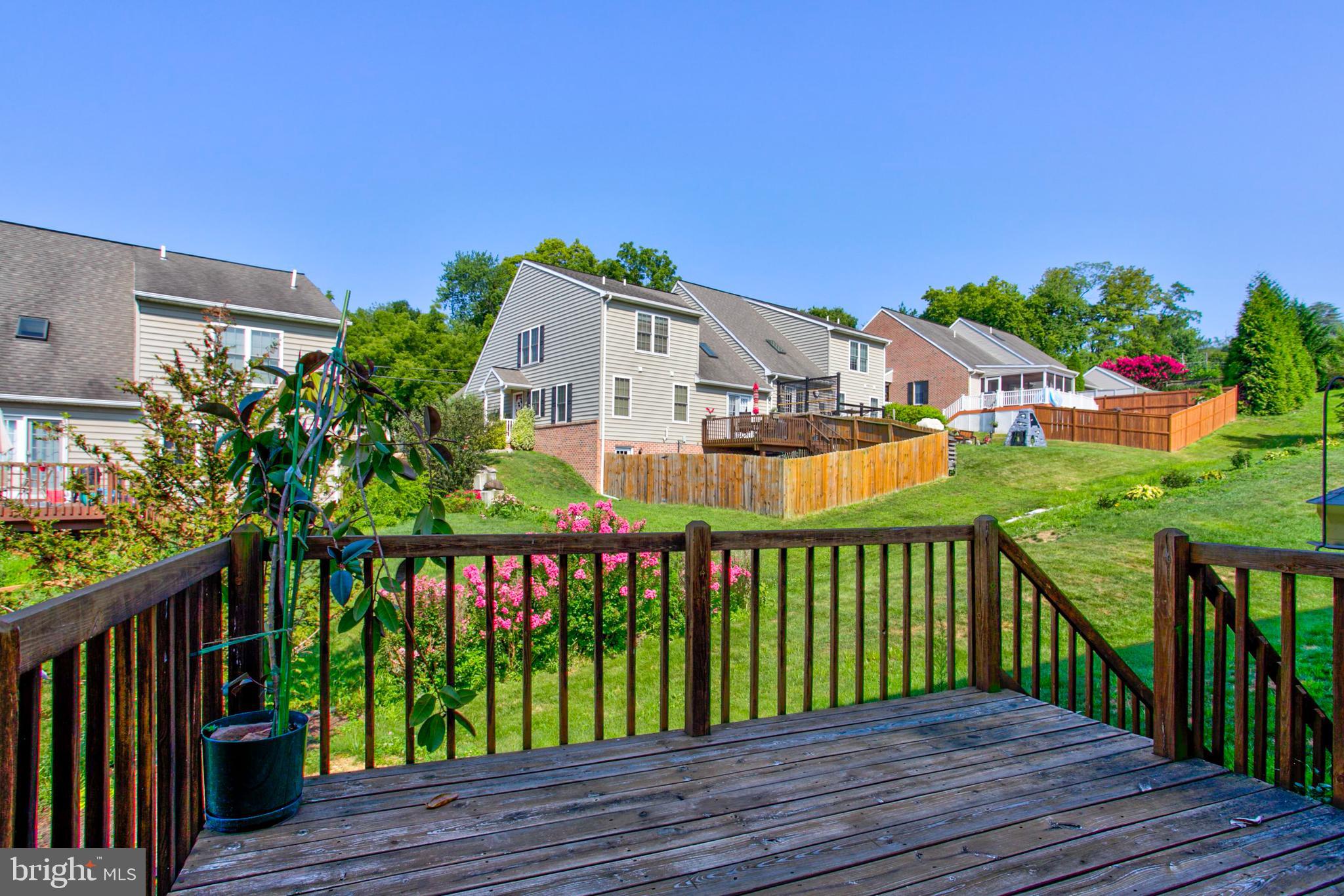 SUMMIT HILLS - Residential