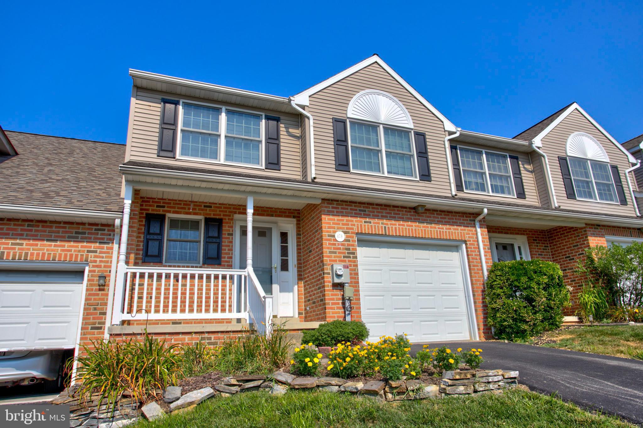 SUMMIT HILLS - Residential