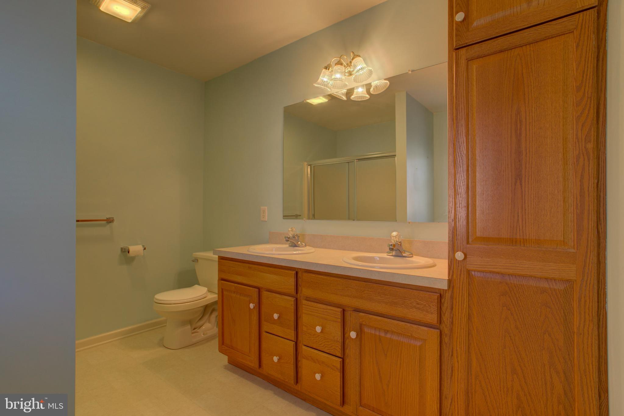 SUMMIT HILLS - Residential