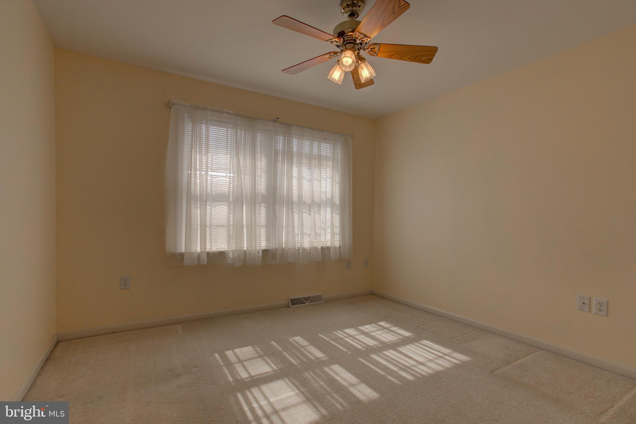 SUMMIT HILLS - Residential