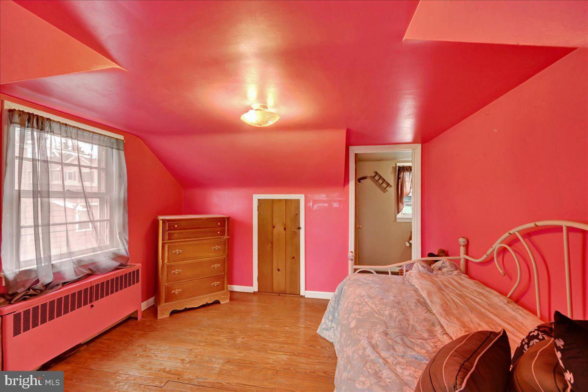 SPRING GROVE BORO - Residential