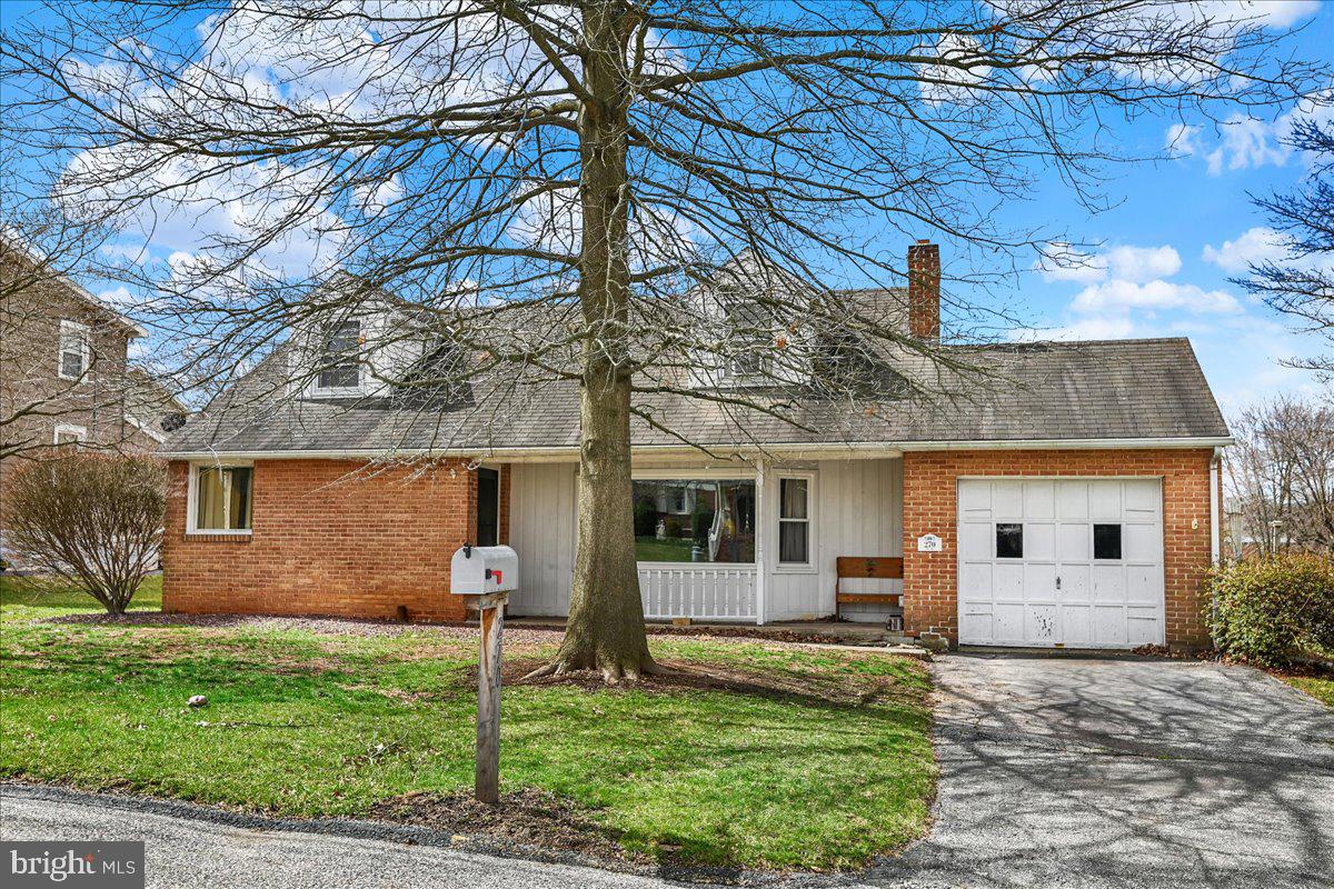SPRING GROVE BORO - Residential