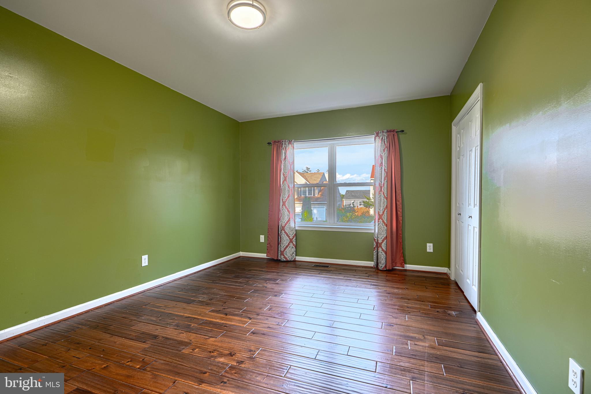 CATONSVILLE HEIGHTS - Residential