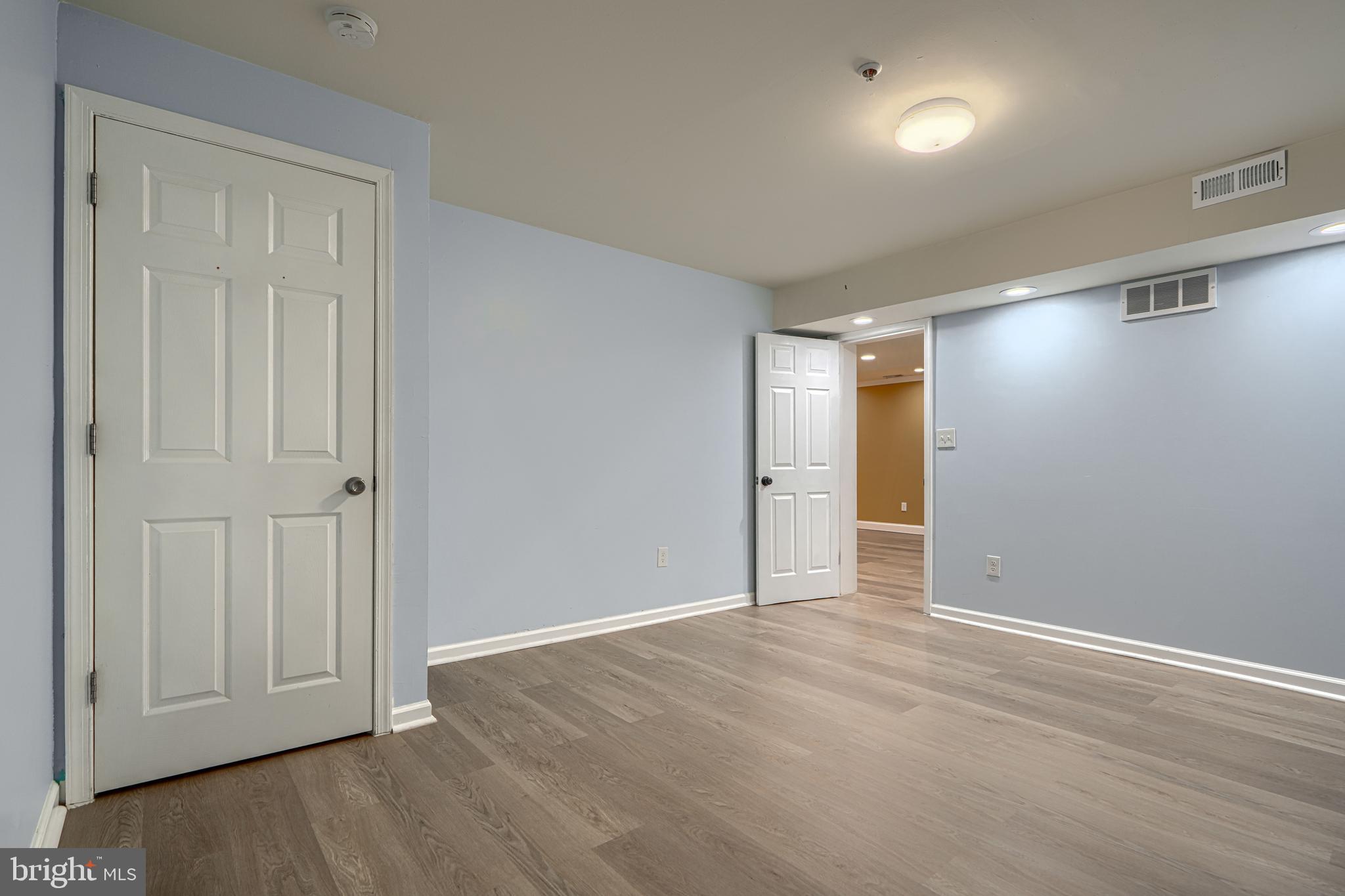 CATONSVILLE HEIGHTS - Residential
