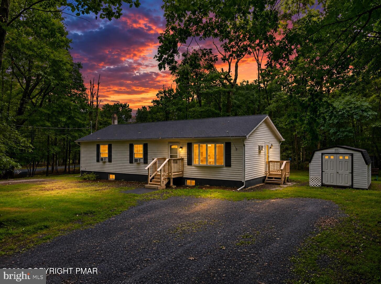 PLEASANT VALLEY ESTATES - Residential