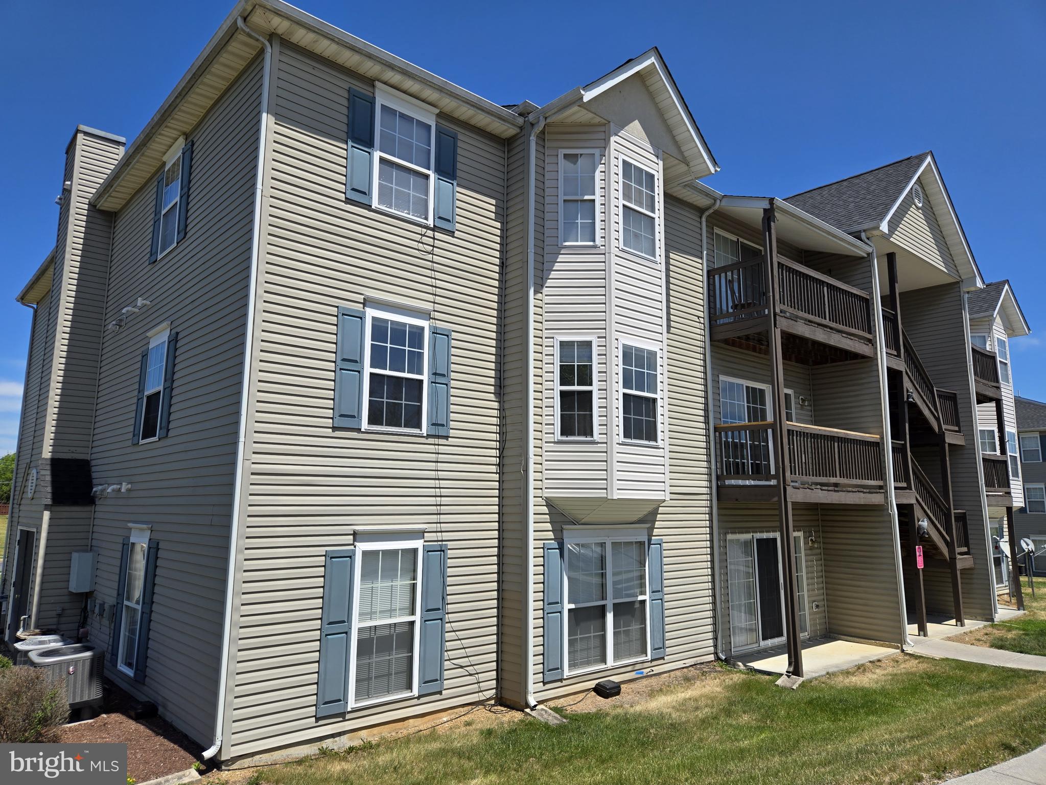 PARK PLACE CONDOMINIUMS - Residential