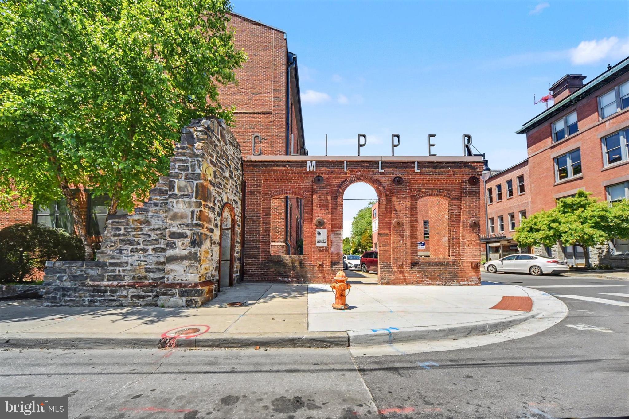 CLIPPER MILL - Residential