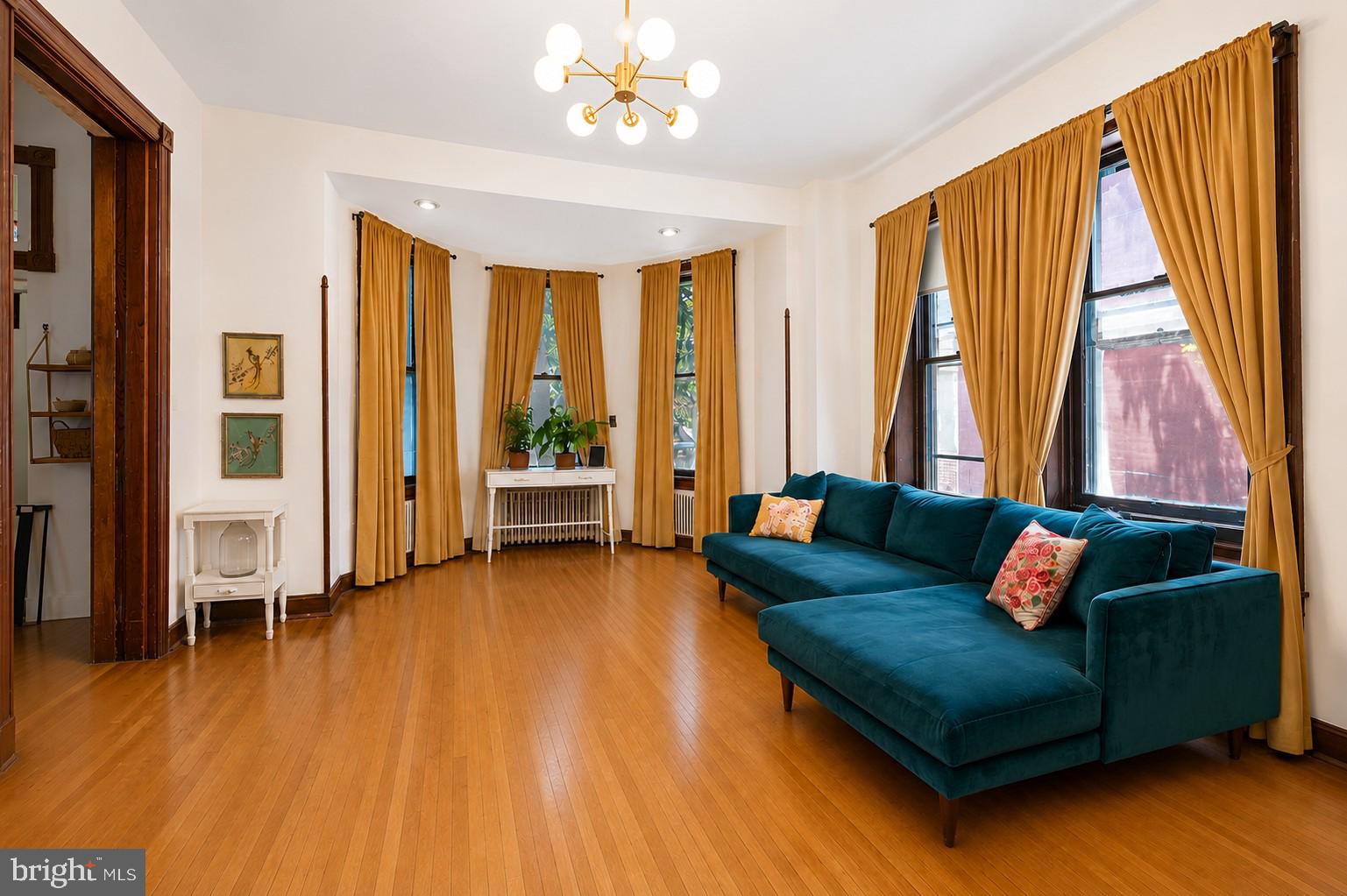 HAGERSTOWN - Residential